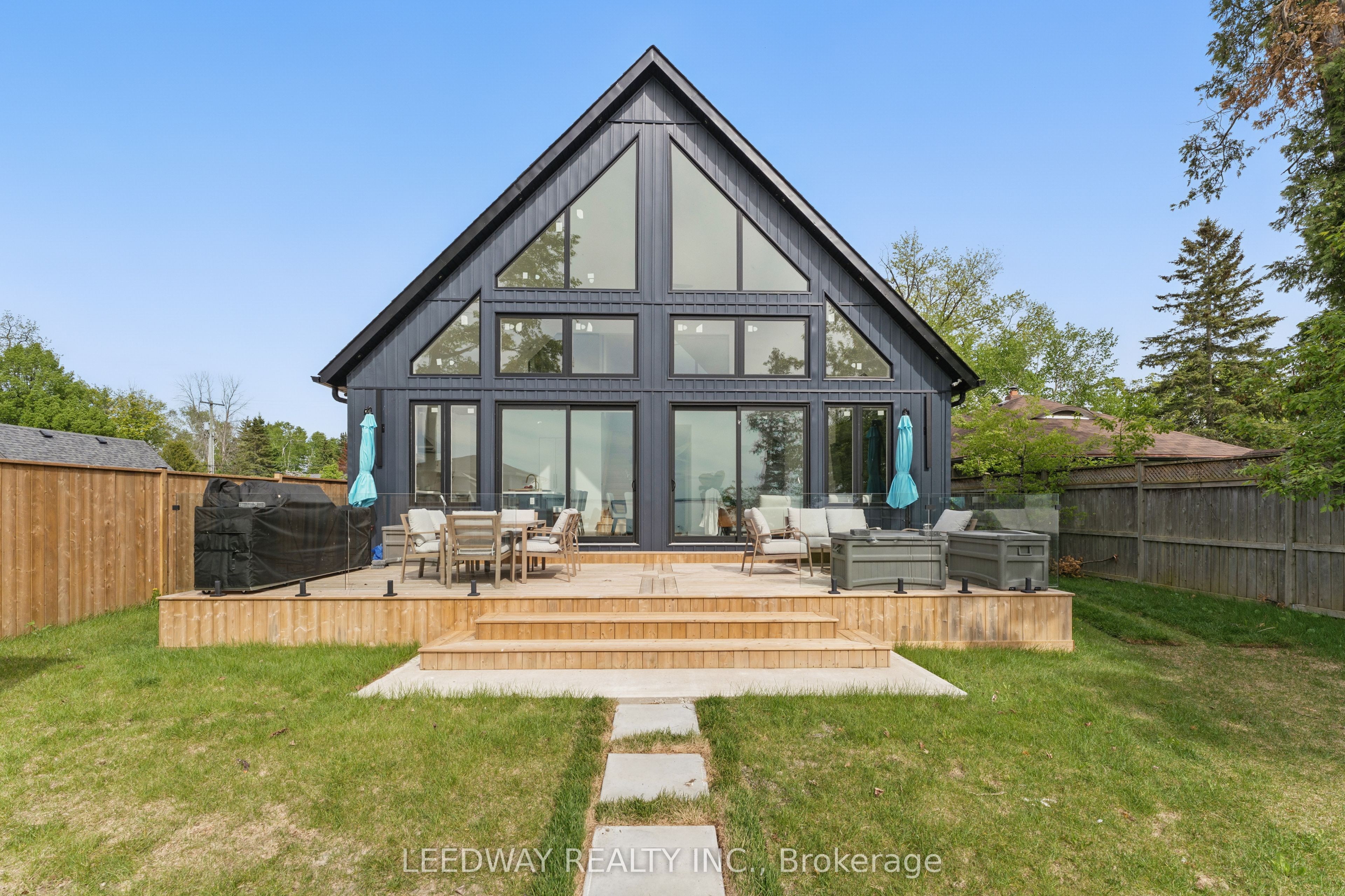 24410 Thorah Park Boulevard, Brock 3