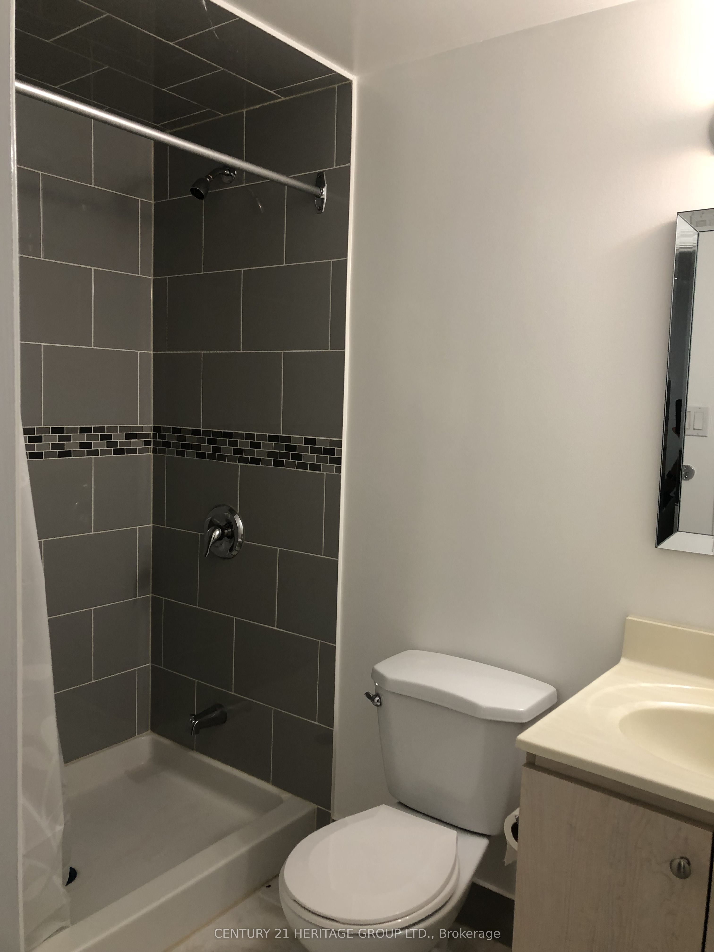 Unit Apt 1 - 16 Cartmel Drive, Markham 4