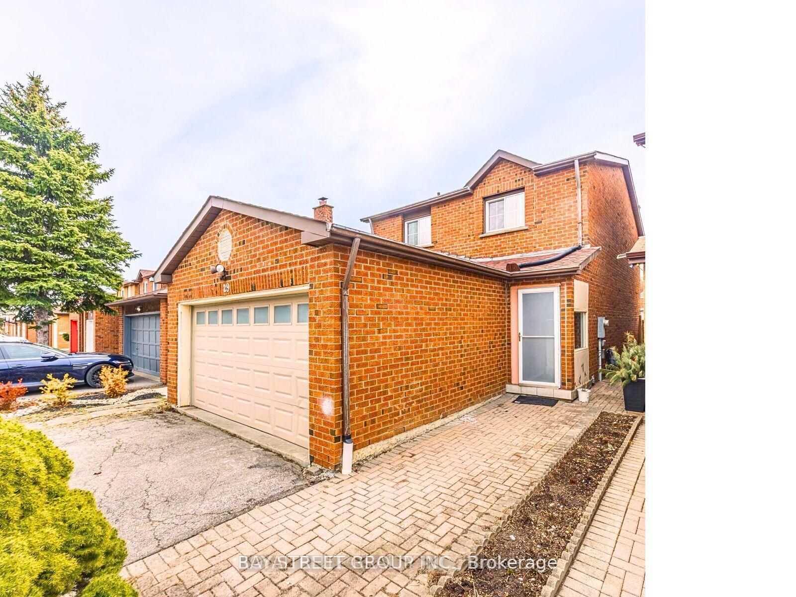 29 Ashmore Crescent, Markham 2