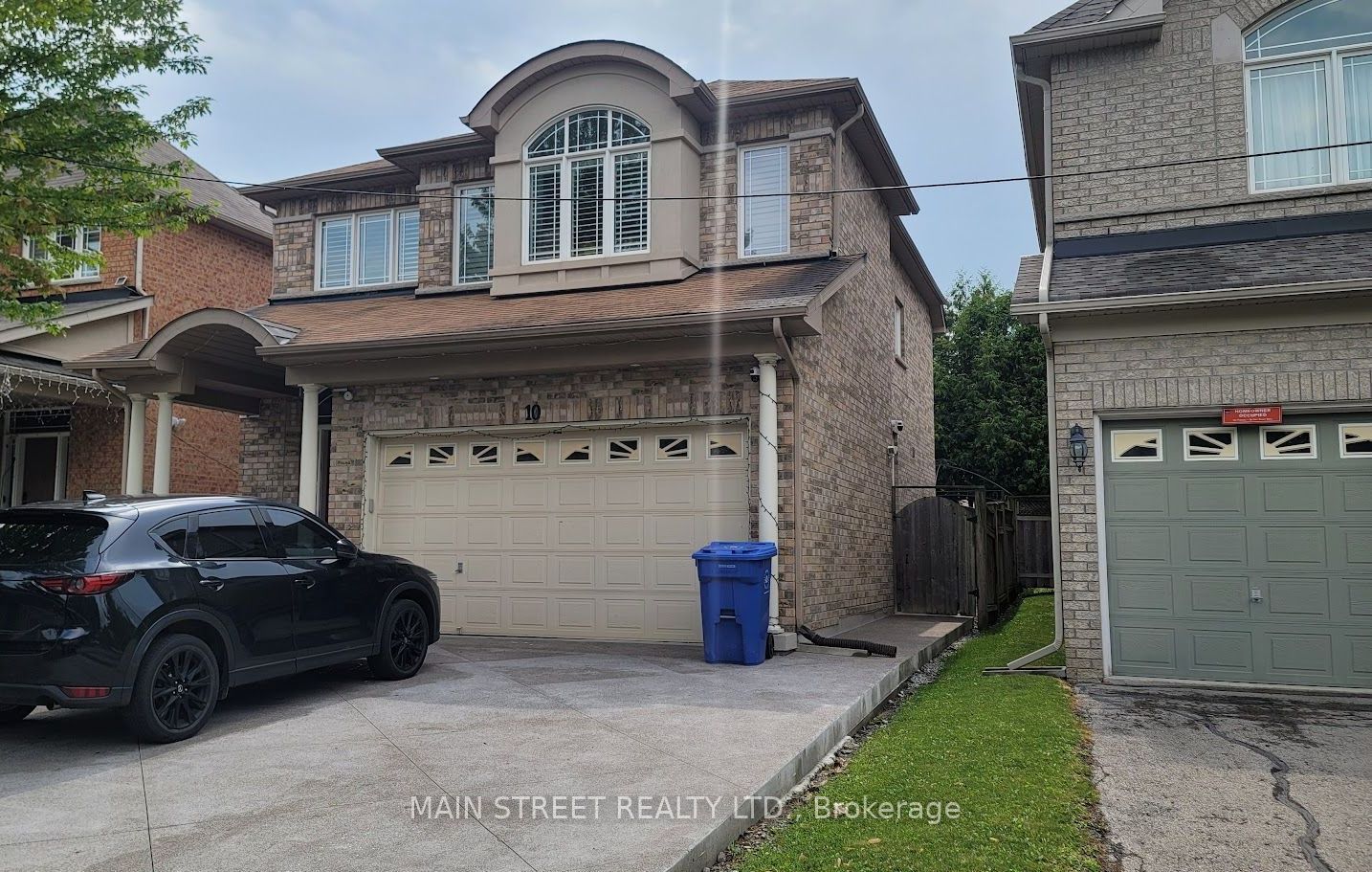 Unit Basement - 10 Usherwood Street, Aurora 3
