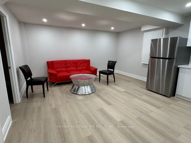 Unit Basement B - 32 Love Court, Richmond Hill 3