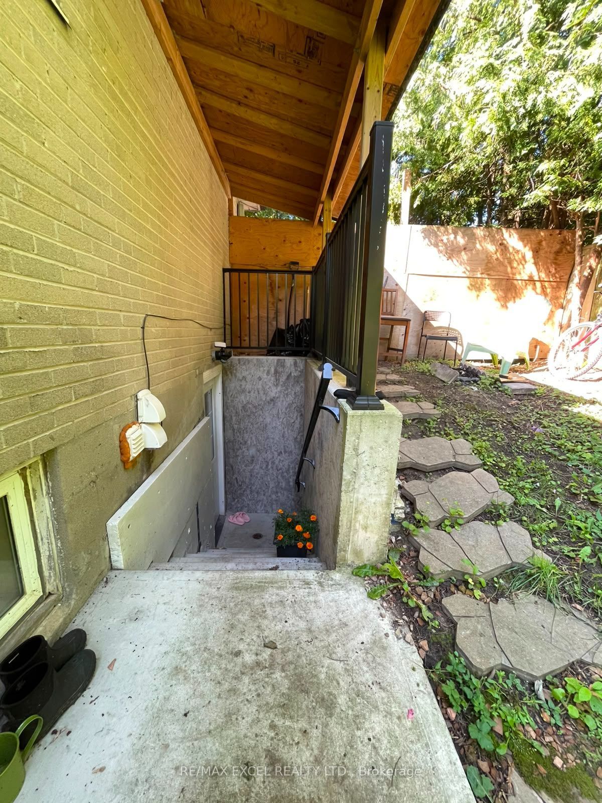 Unit Basement - 23 Algonquin Crescent, Aurora 5