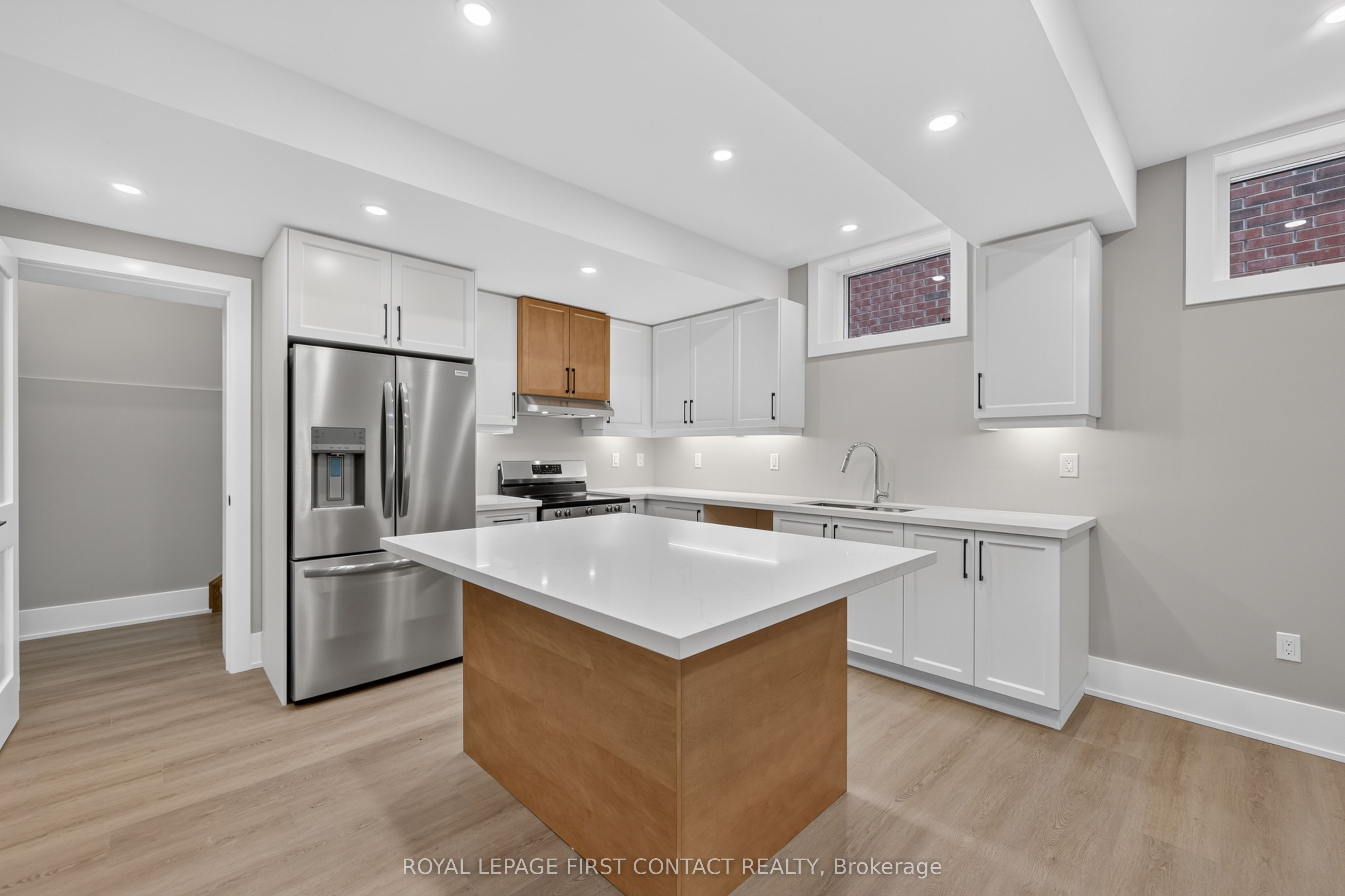 Unit Lower - 933 7th Line, Innisfil 4