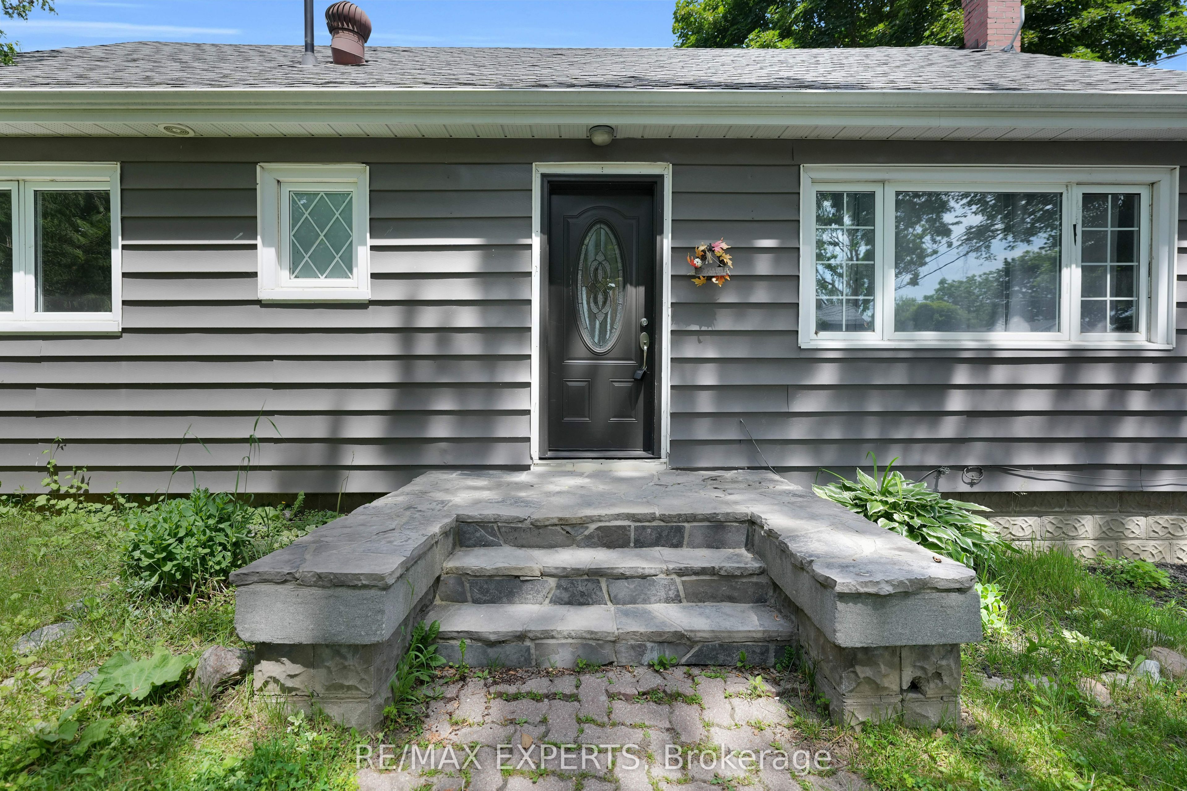 Unit Main - 92 Tupper Street W, New Tecumseth 2