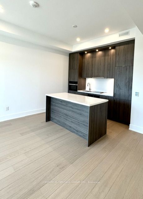 Unit 302 - 397 Royal Orchard Boulevard, Markham 3