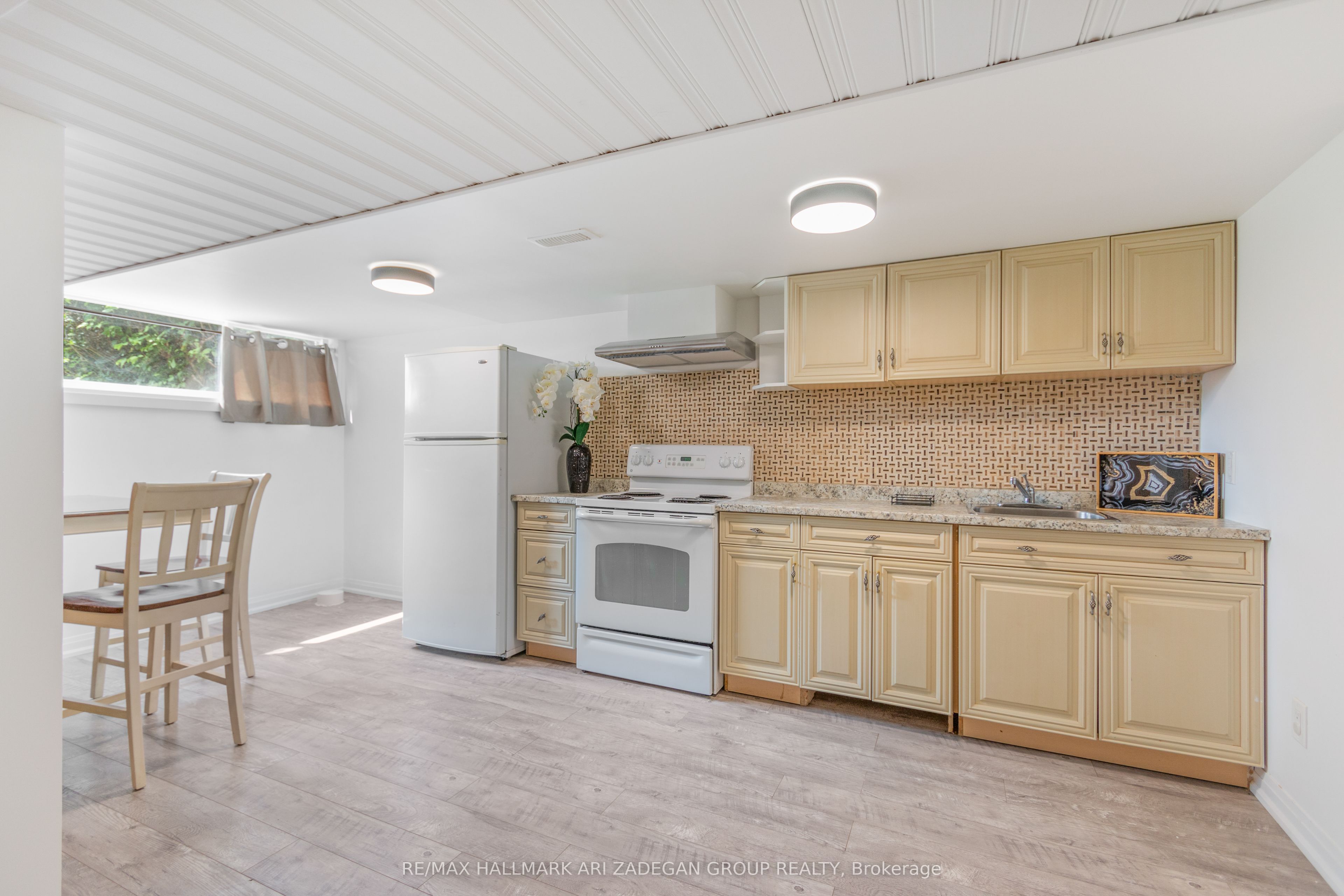 Unit LF - 149 Septonne Avenue, Newmarket 4