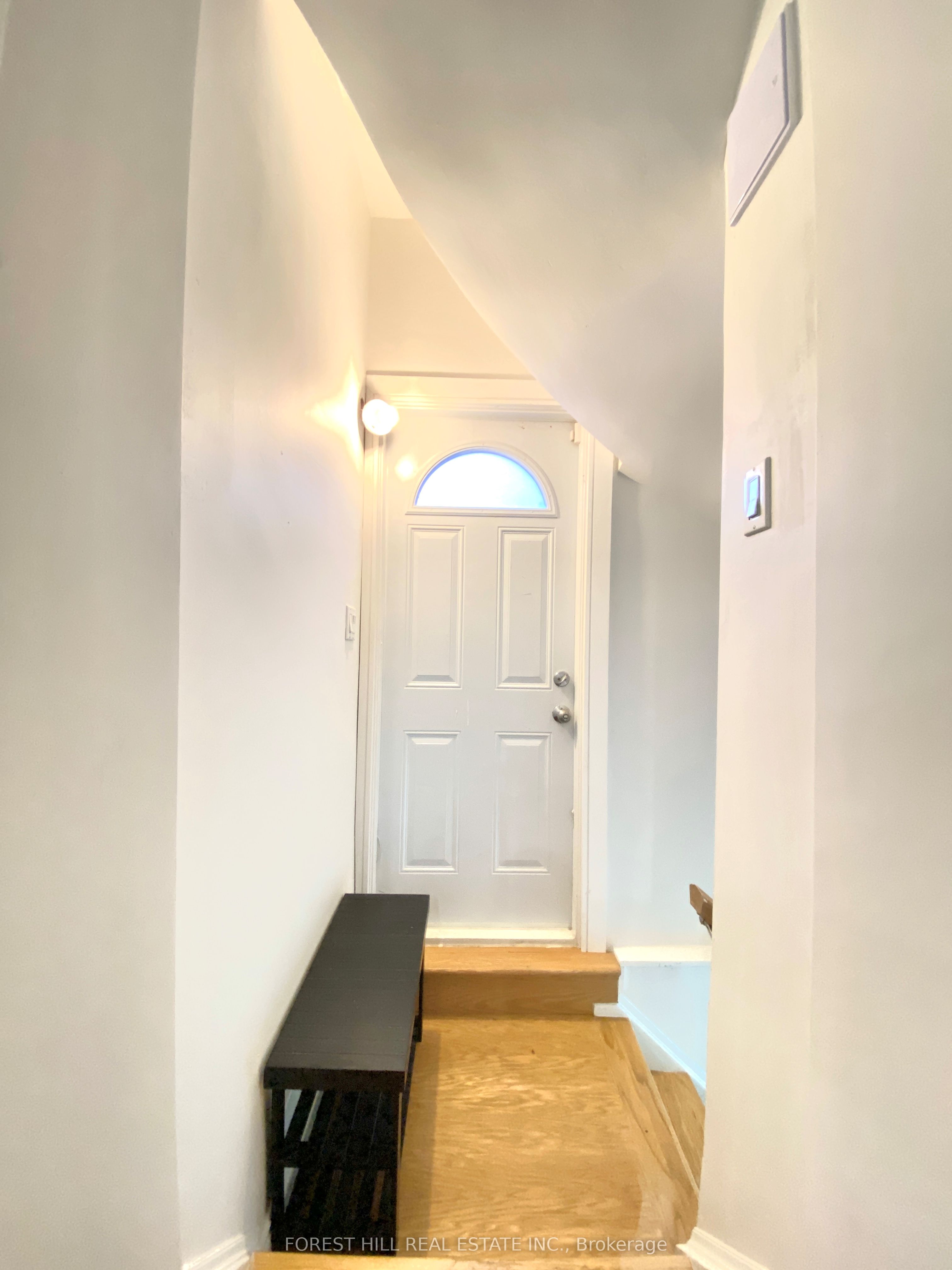 Unit Basement - 120 Greenbelt Crescent, Richmond Hill 3