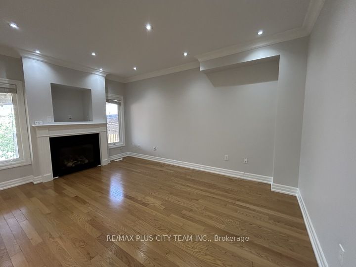 59 Trish Drive, Richmond Hill 2