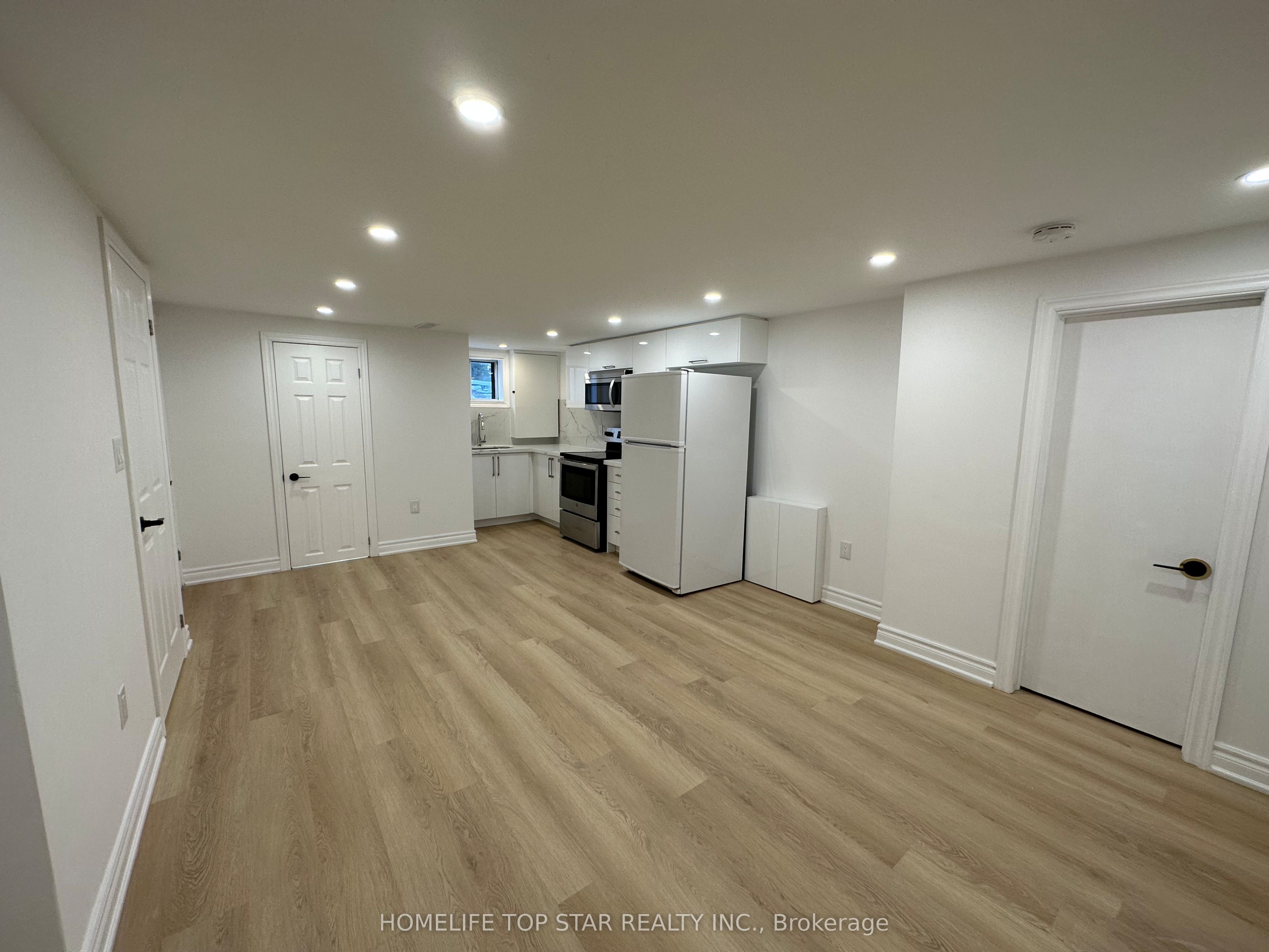 Unit Basement - 38 Cartier Crescent, Richmond Hill 2