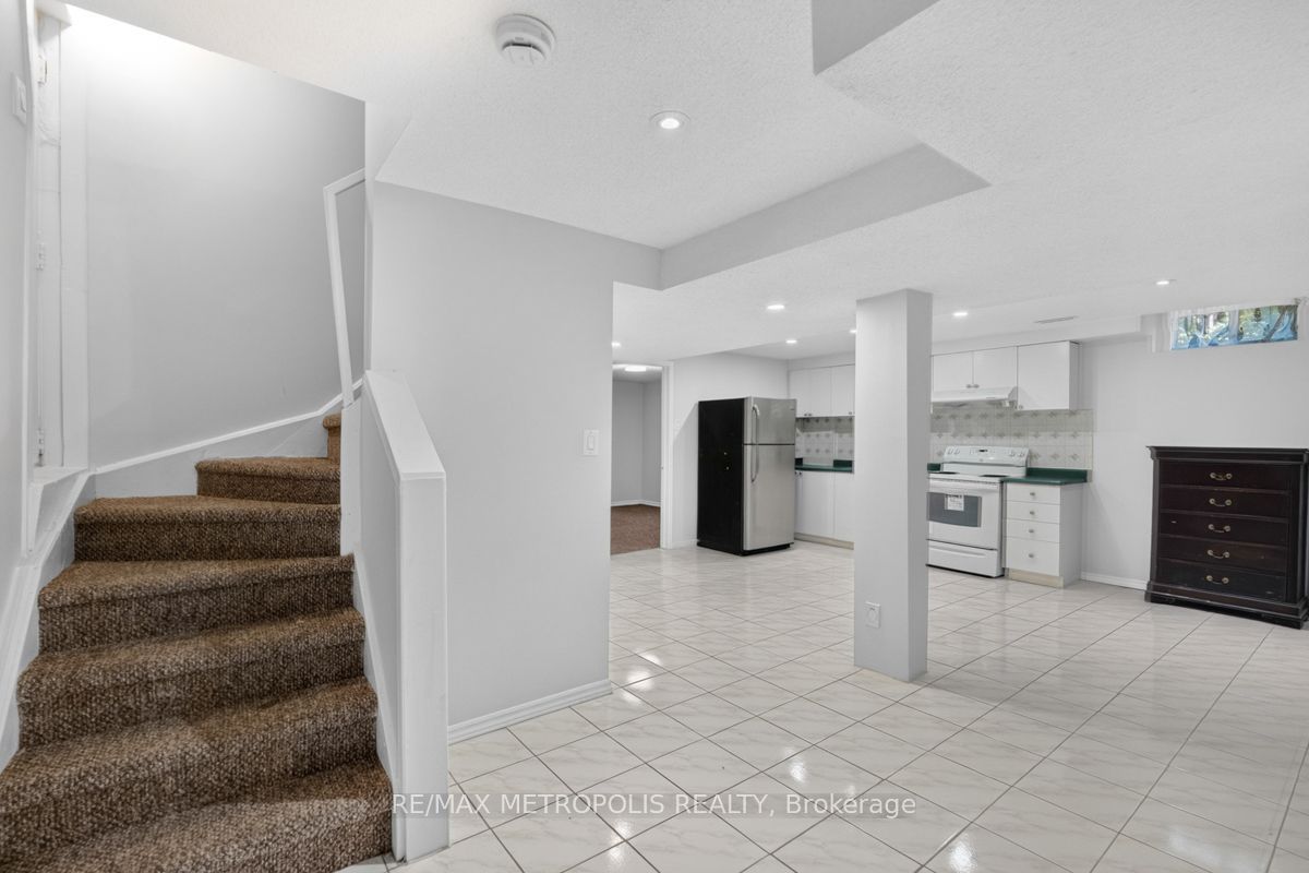 Unit BSMT - 32 Summerlea Street, Markham 4