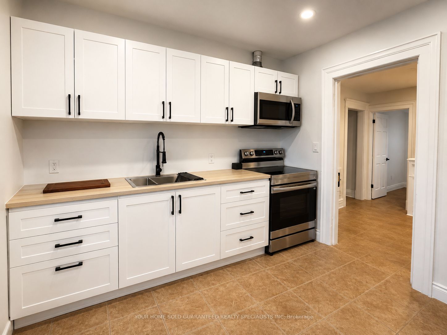 Unit 2 - 94 Wellington Street E, Aurora 4