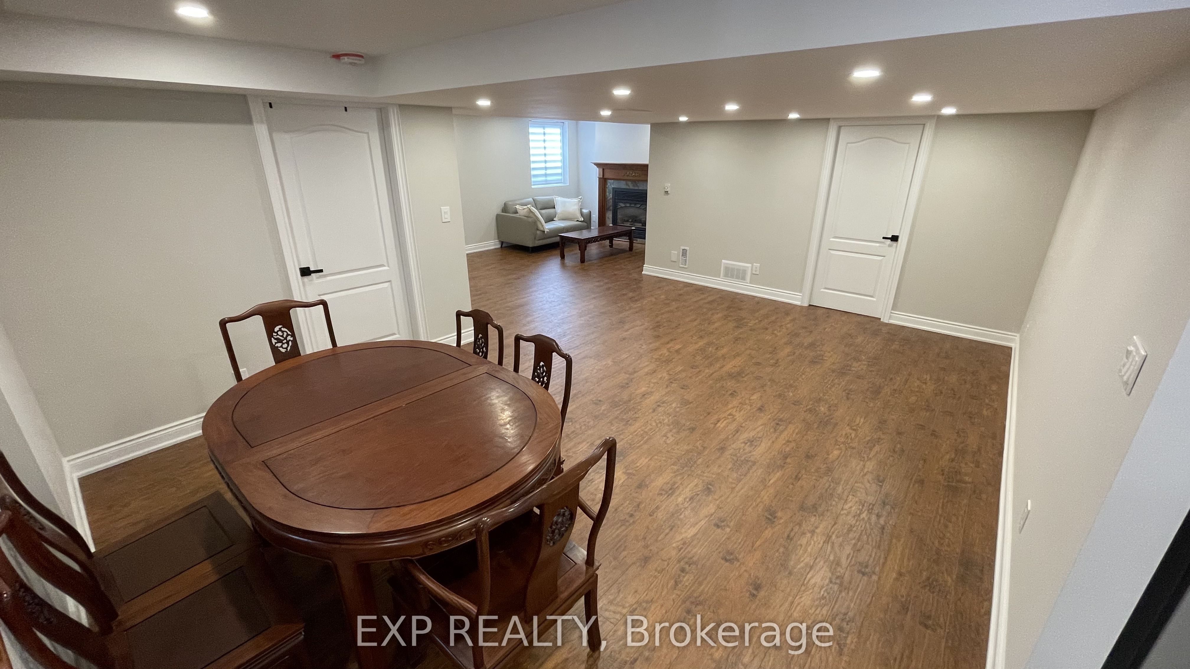 Unit Basement - 94 Lensmith Drive, Aurora 5