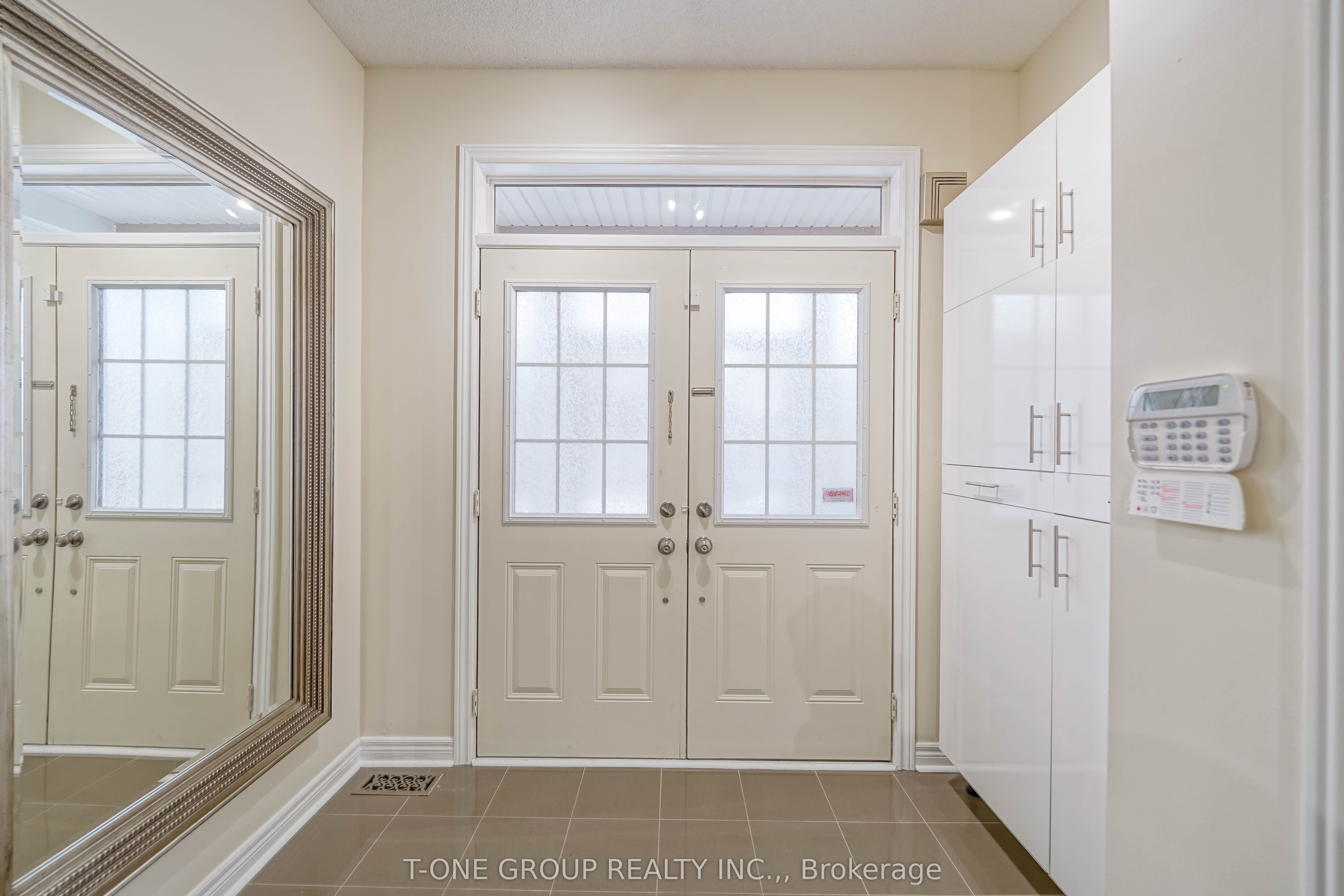 3 Chokecherry Crescent, Markham 3