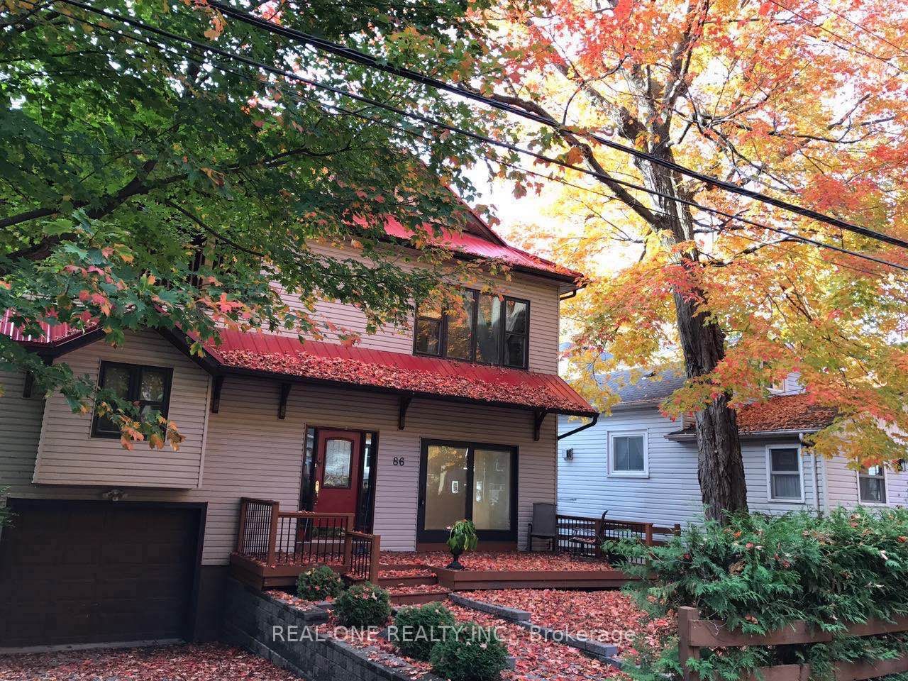 86 Morrison Avenue, Brock 1