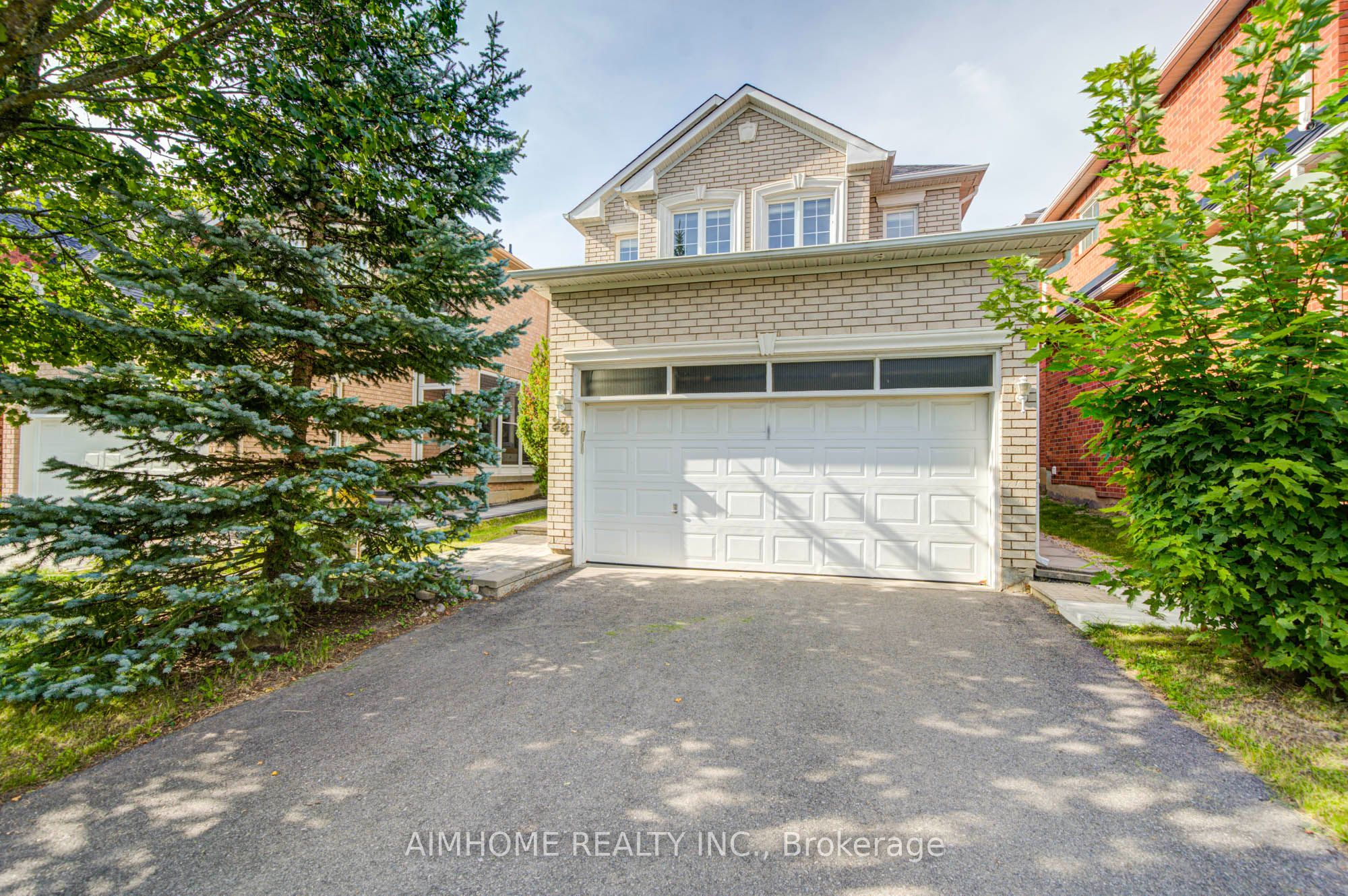 MAIN - 28 Kiwi Crescent, Richmond Hill 2
