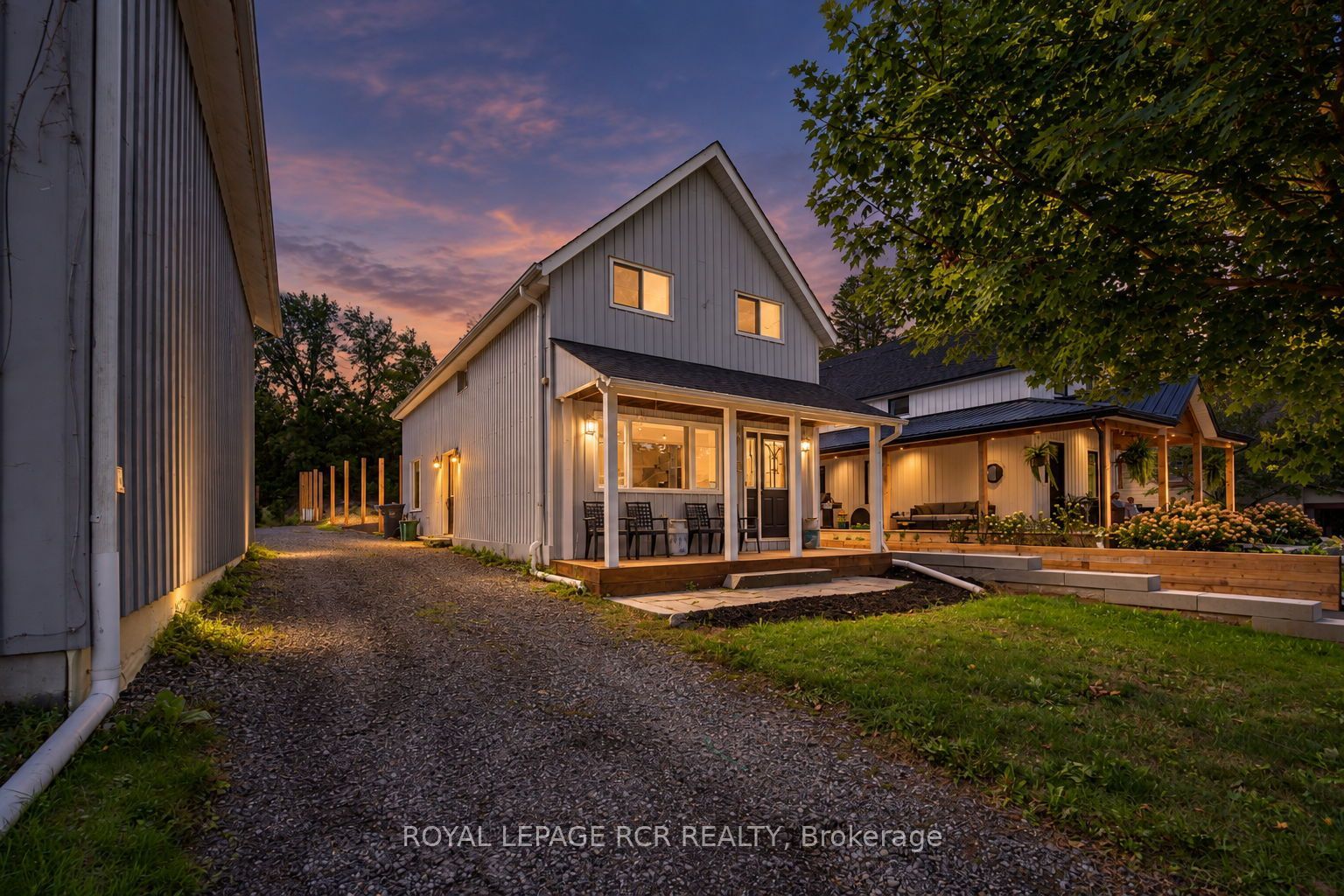 113 Main Street, King 1