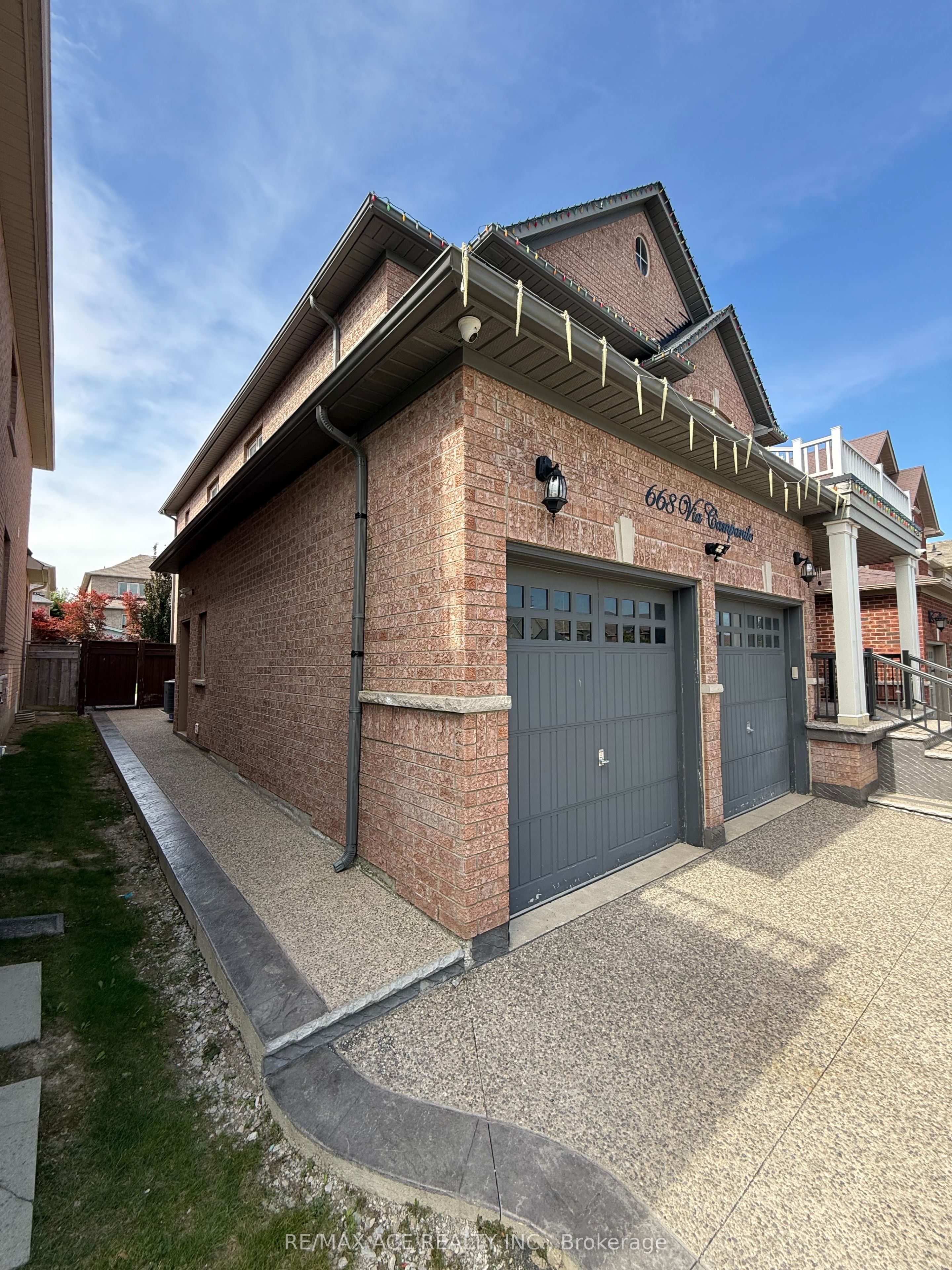 Unit Bsmt - 668 Via Campanile Avenue, Vaughan 4