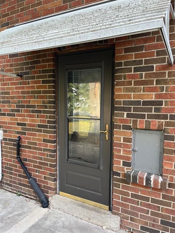 Unit Basement - 20 Wales Avenue W, Markham 3