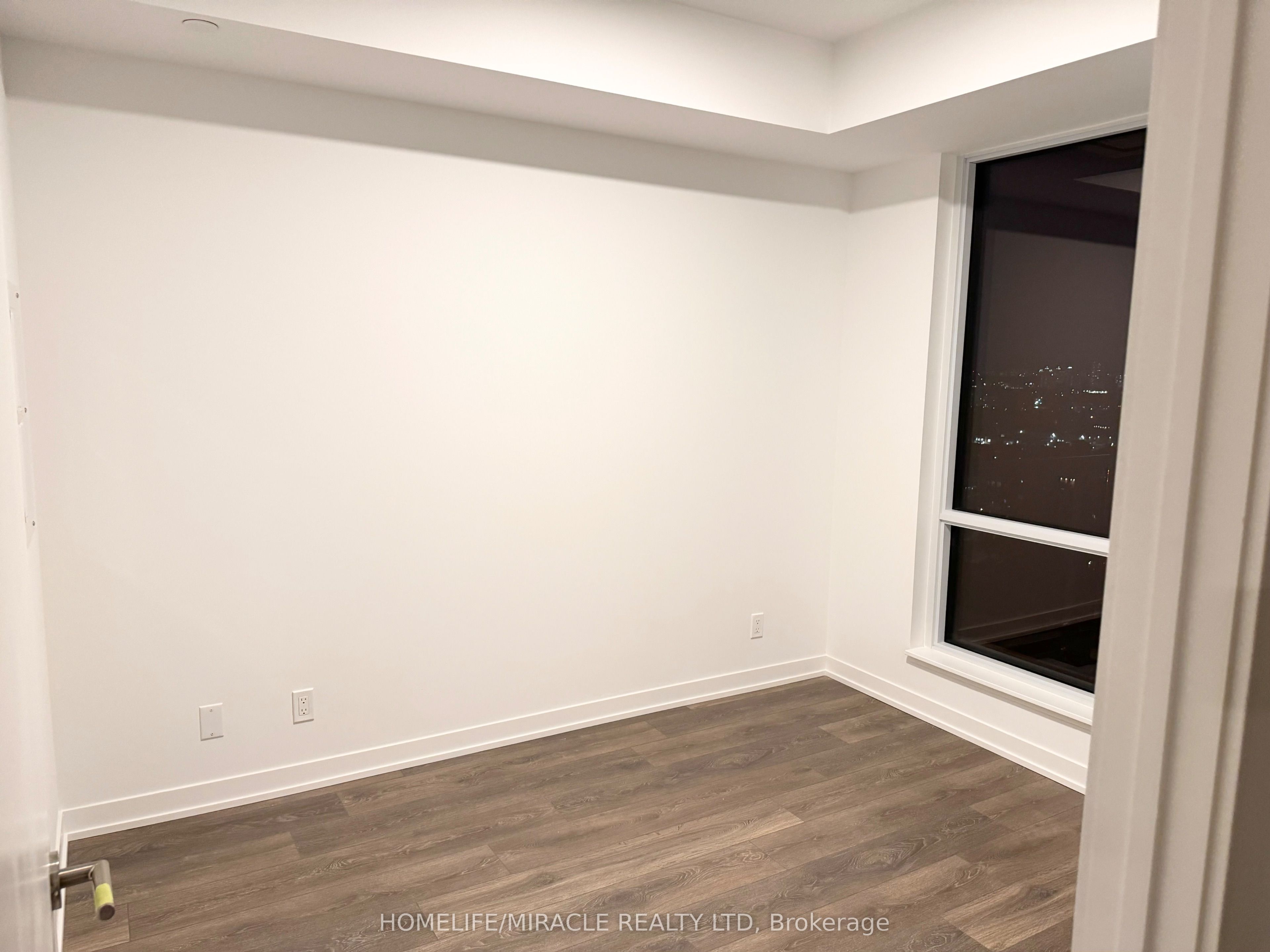 Unit 2210 - 7950 Bathurst Street, Vaughan 5