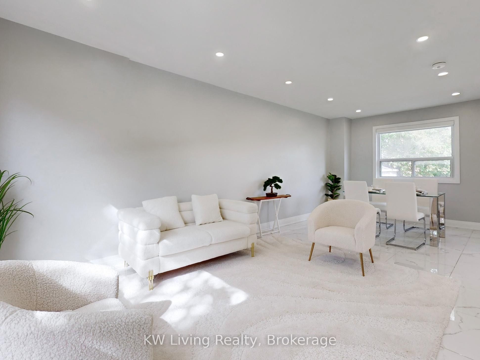 251 Mcconvey Drive, Richmond Hill 2