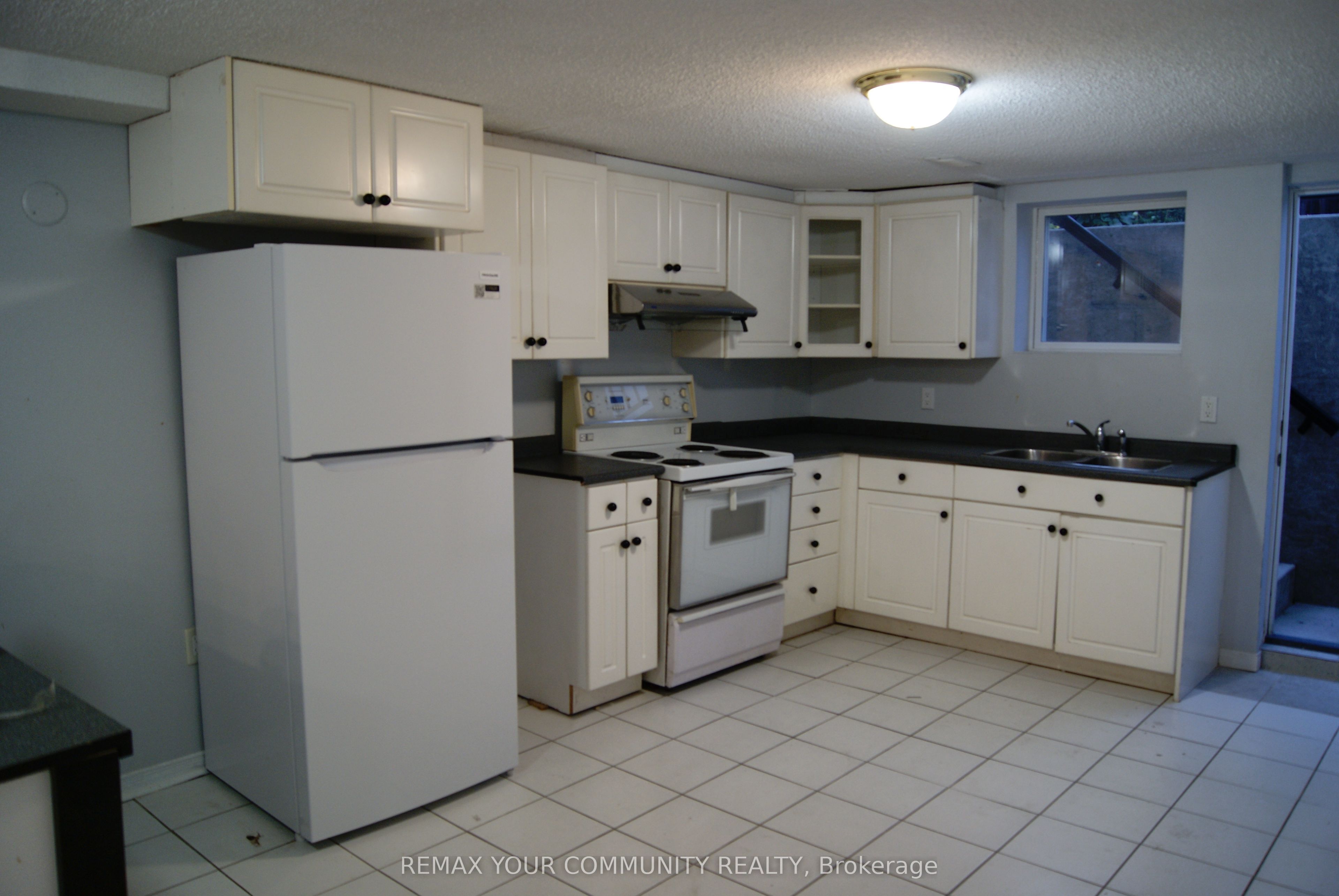 53 Lamar Street, Vaughan 4