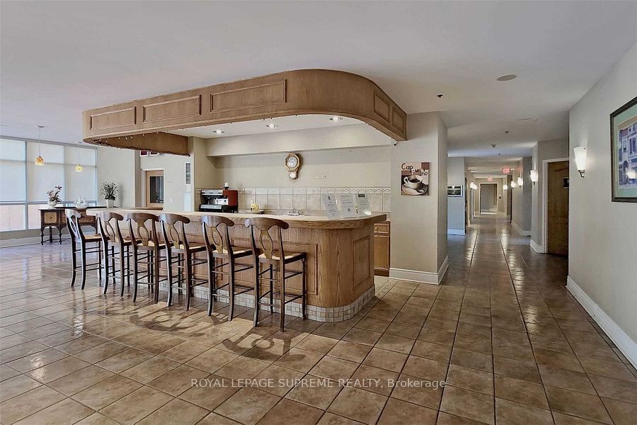 Unit 520 - 7373 Martin Grove Road, Vaughan 4