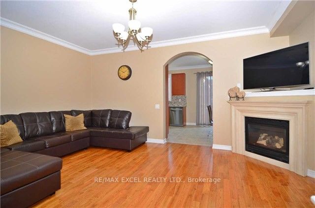 449 Lady Nadia Drive, Vaughan 5