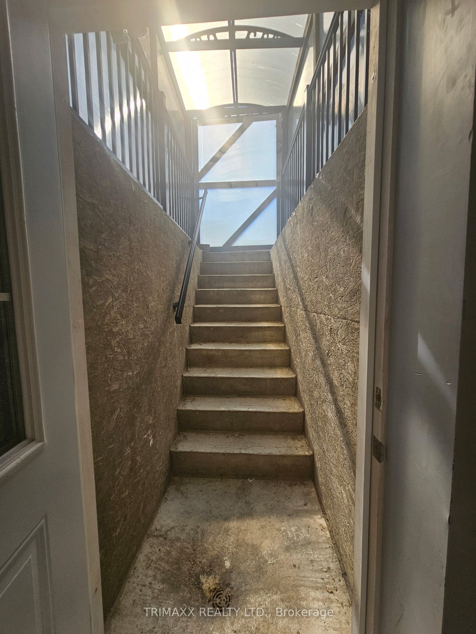 Unit Basement - 5 Watson Drive, New Tecumseth 4