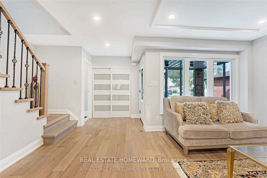 Unit Main - 129 Castle Rock Drive, Richmond Hill 3