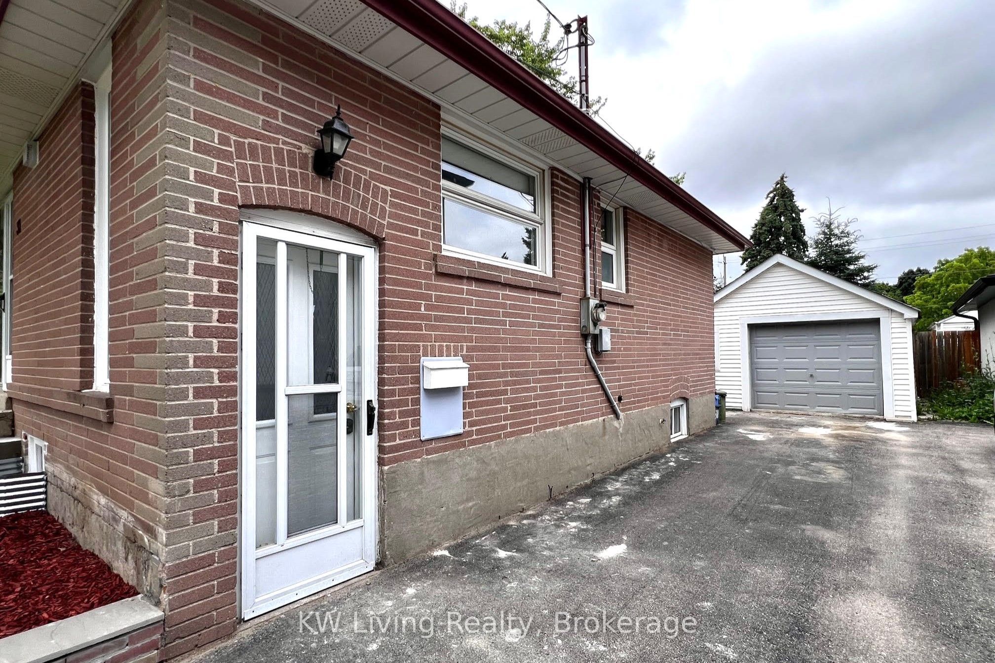 Unit Basement - 311 Boisdale Avenue, Richmond Hill 3
