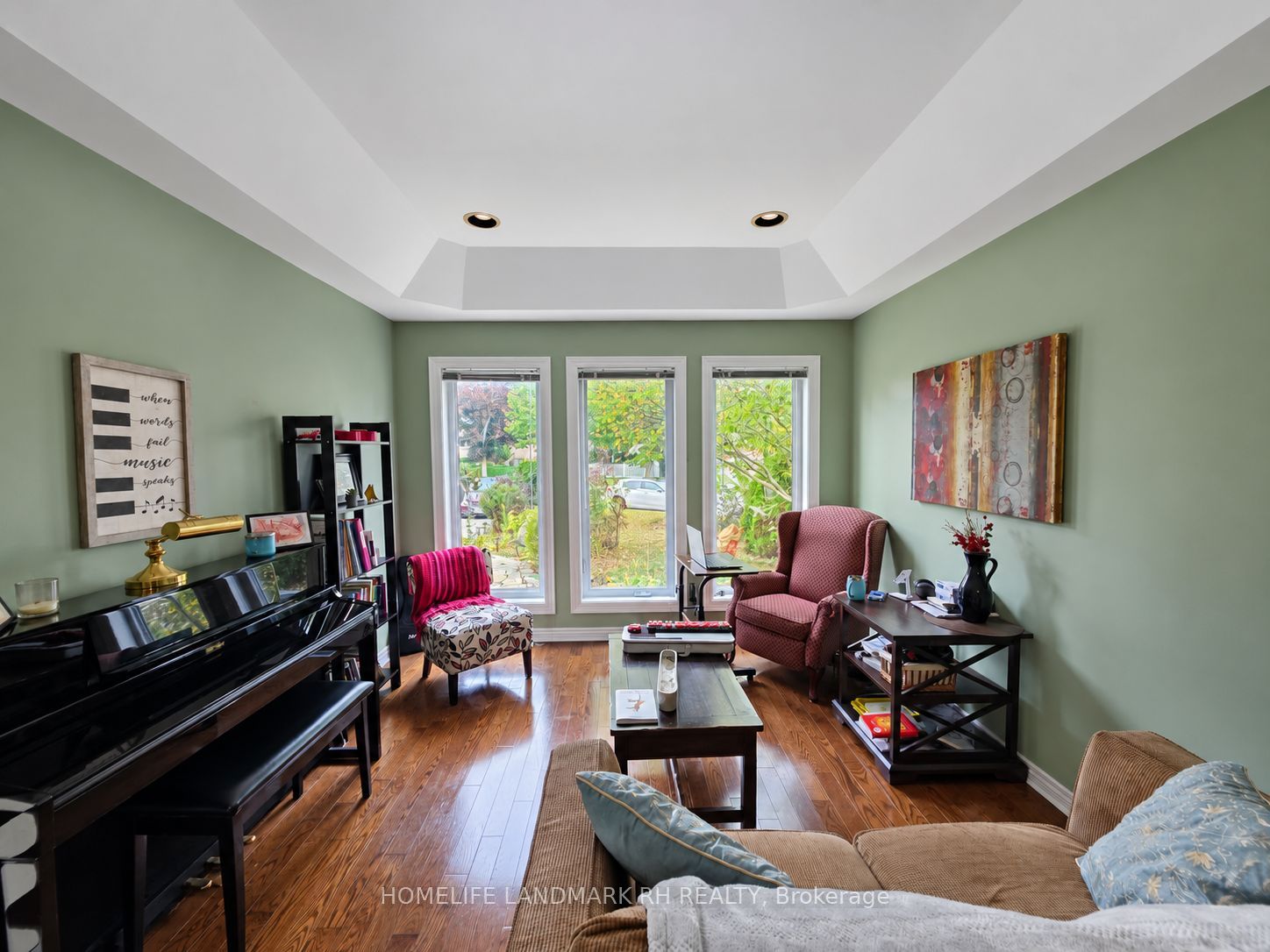 592 Dutch Elliott Court, Newmarket 3