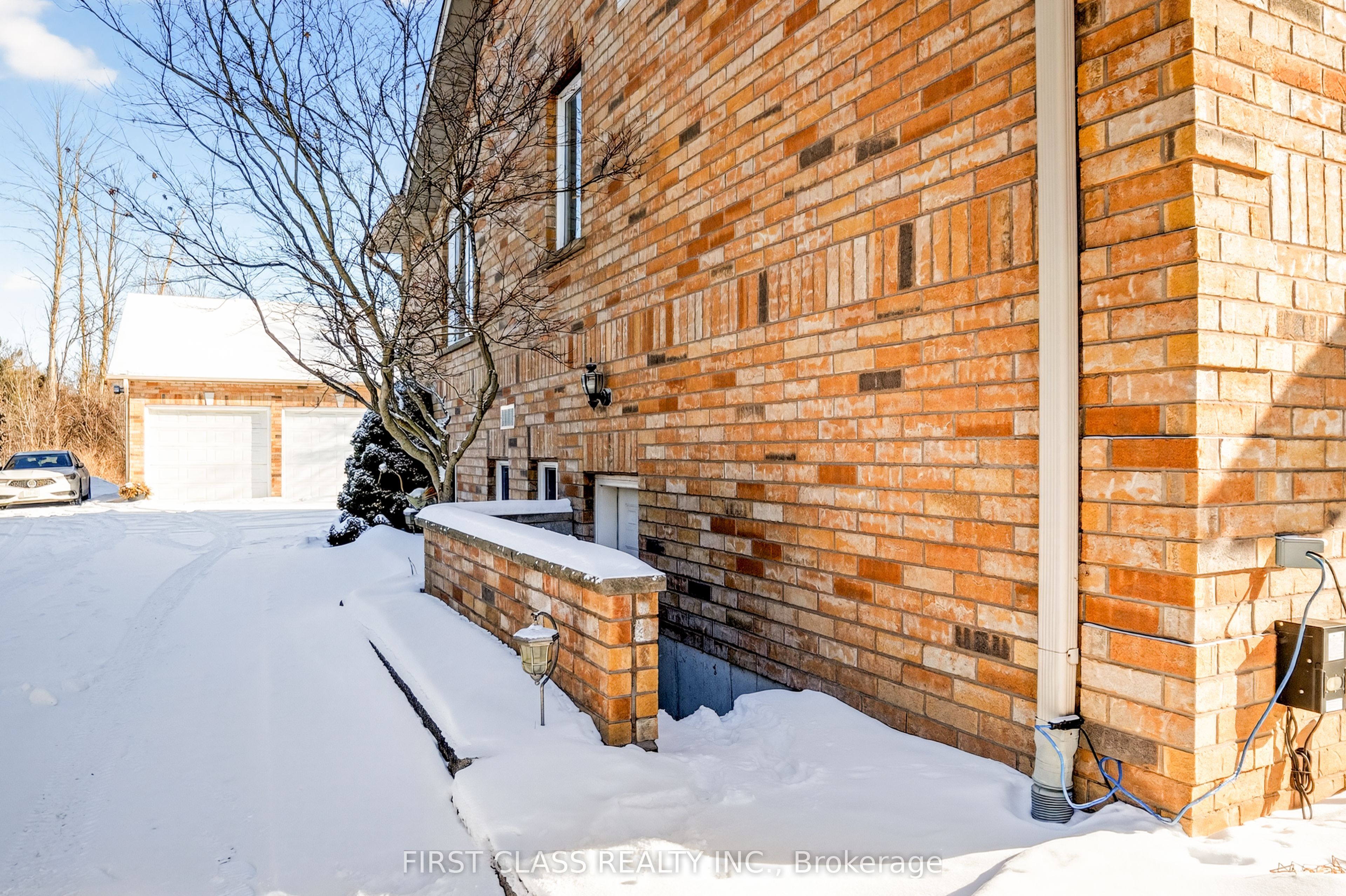 20173 Bathurst Street, East Gwillimbury 5