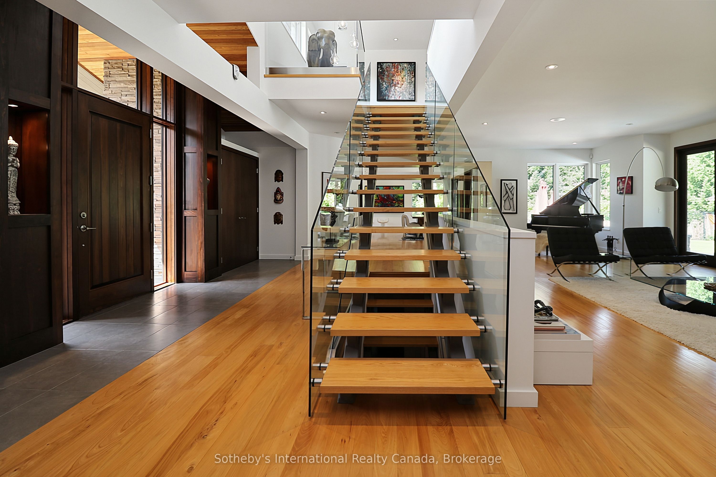 4 Holly Court, Collingwood 5