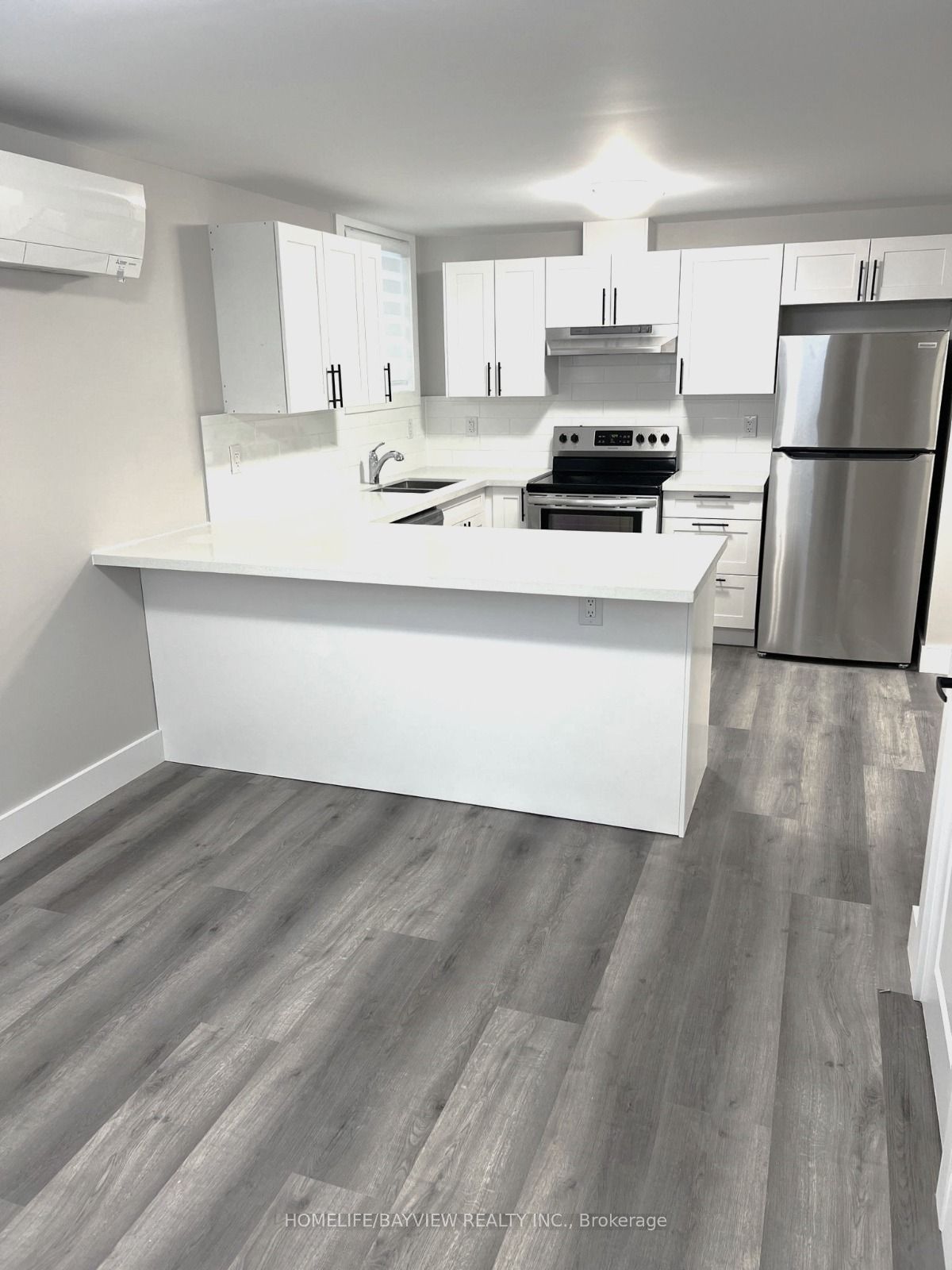 Unit Bsmnt - 162 Penetanguishene Road, Barrie 3