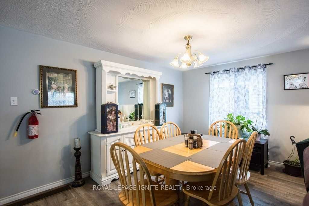 Unit Room1U - 170 Hickling Trail, Barrie 4