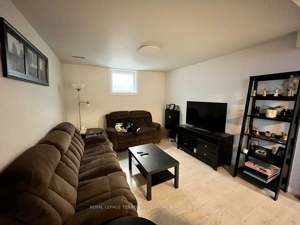 Unit Lower - 48 Nicole Marie Avenue, Barrie 5