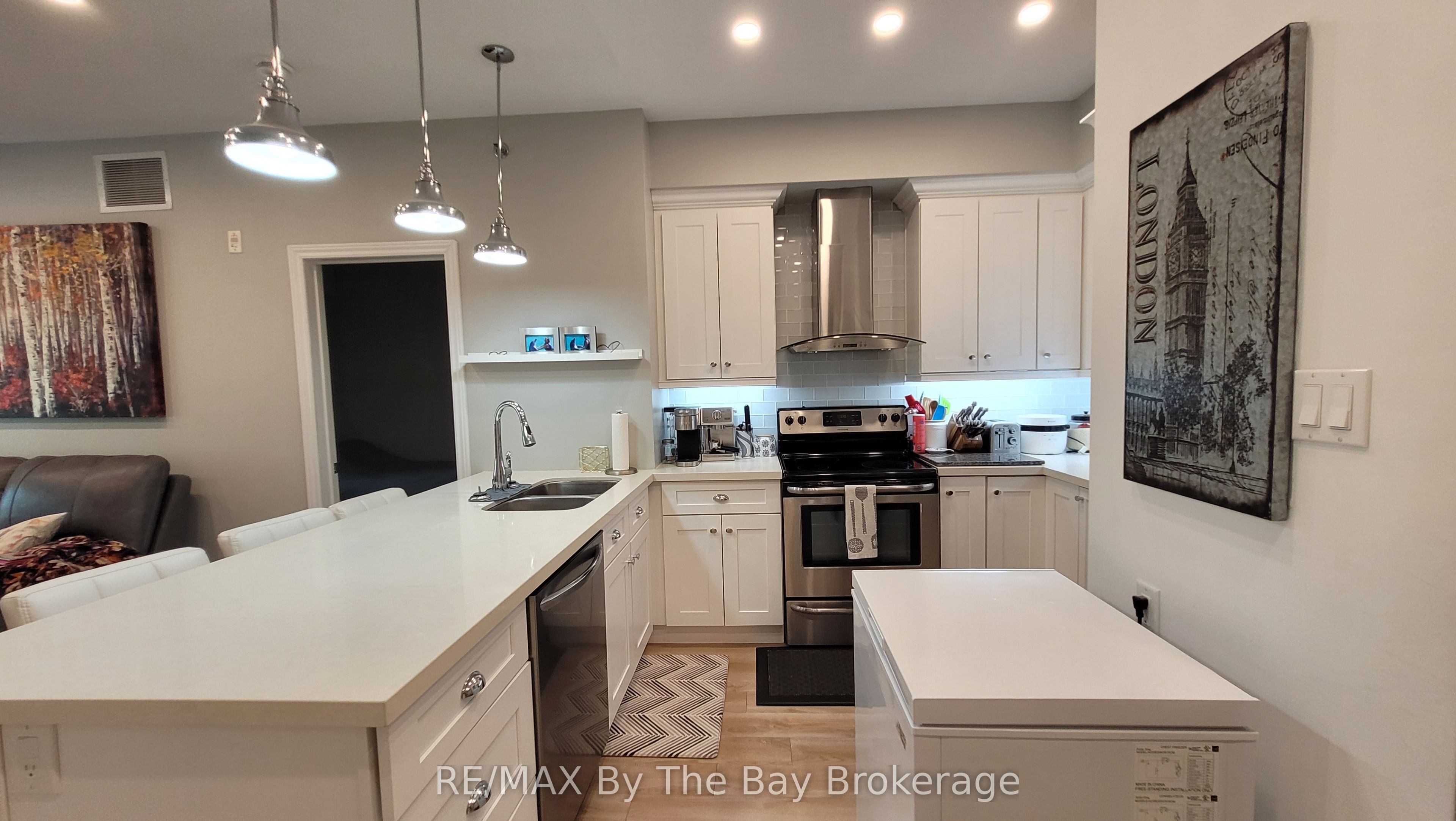 Unit 106 - 16 Westbury Road, Wasaga Beach 4