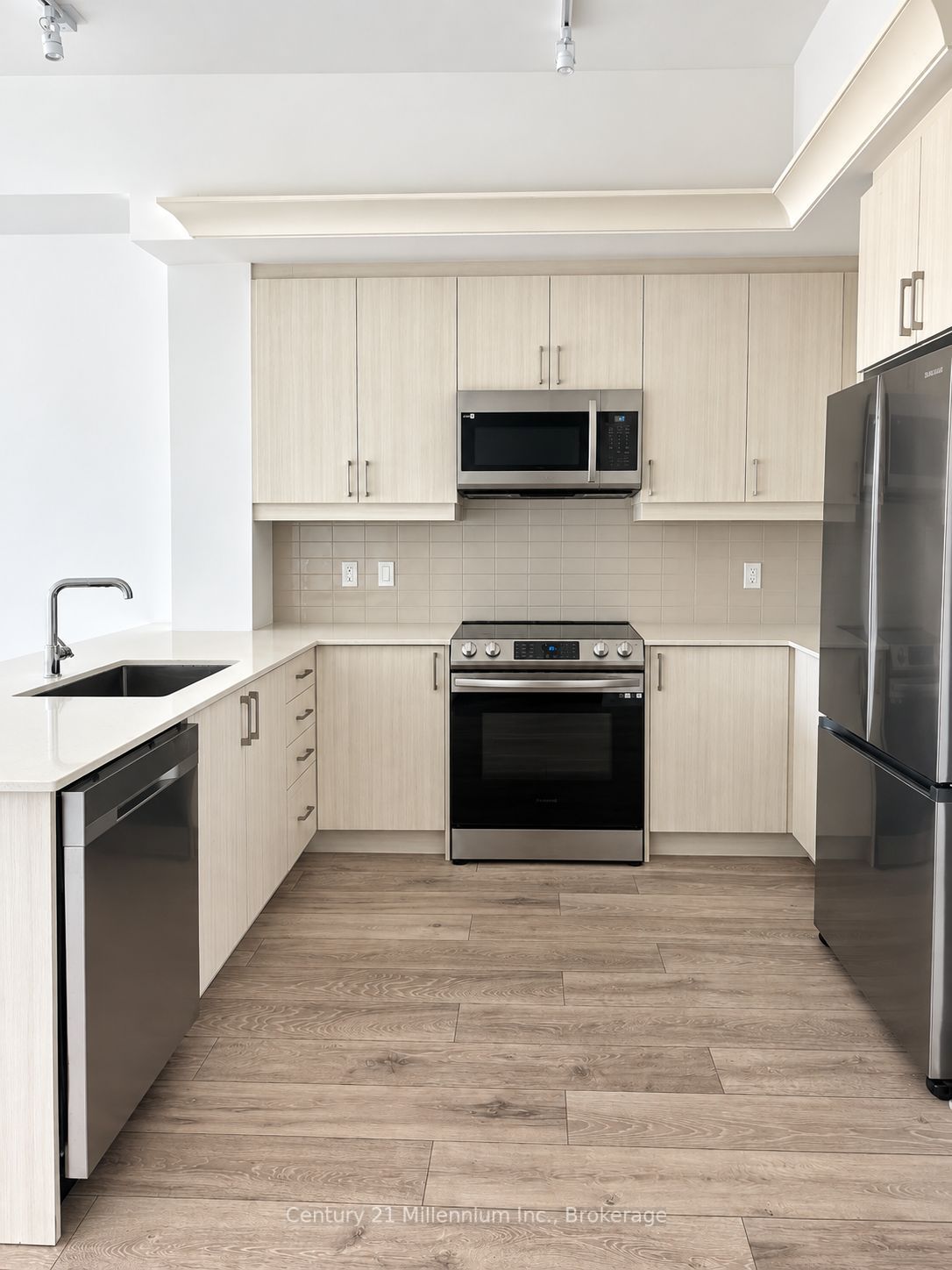 Unit 402 - 1 Hume Street, Collingwood 5