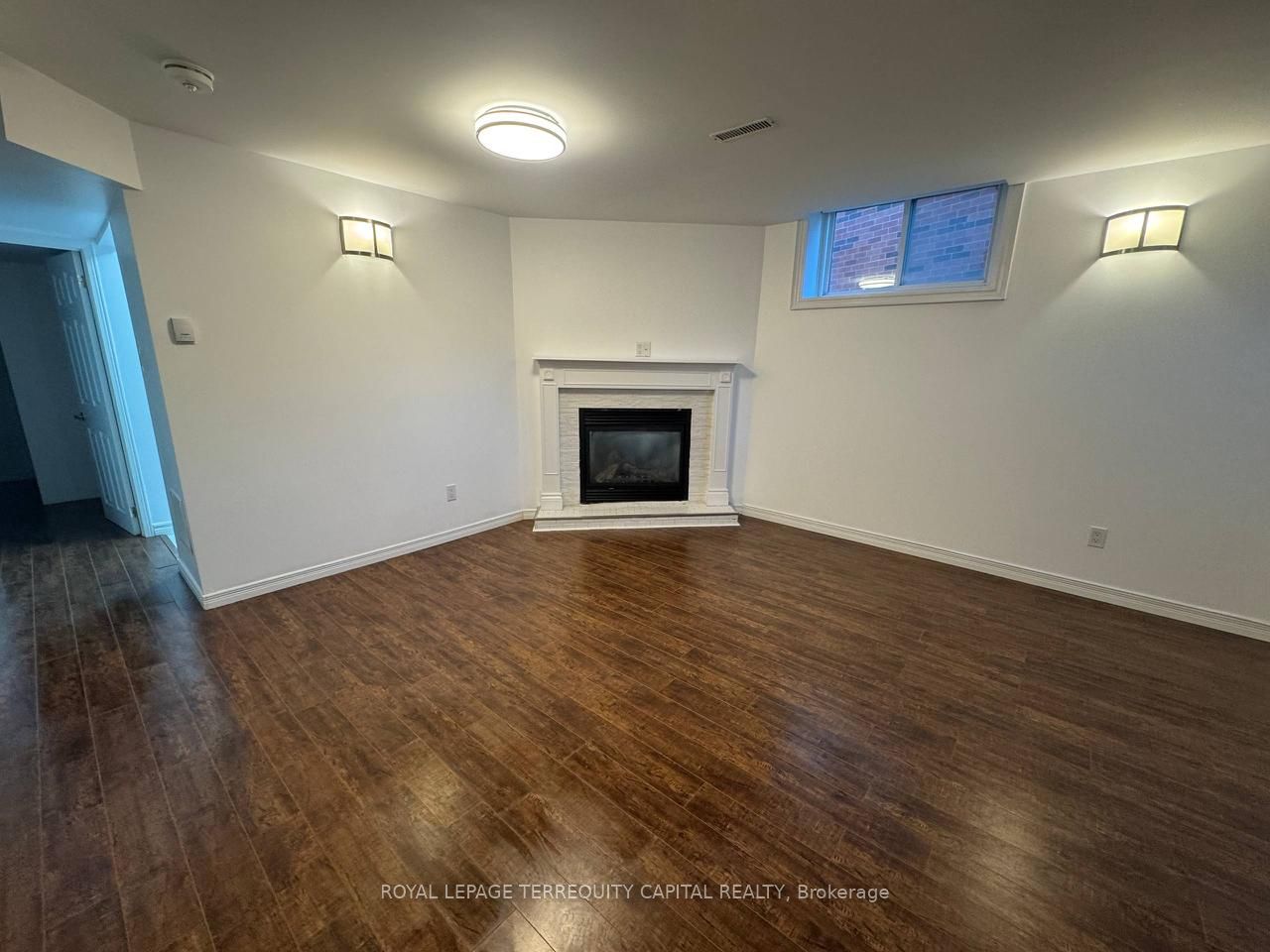 Unit Lower - 64 Copeman Crescent, Barrie 4