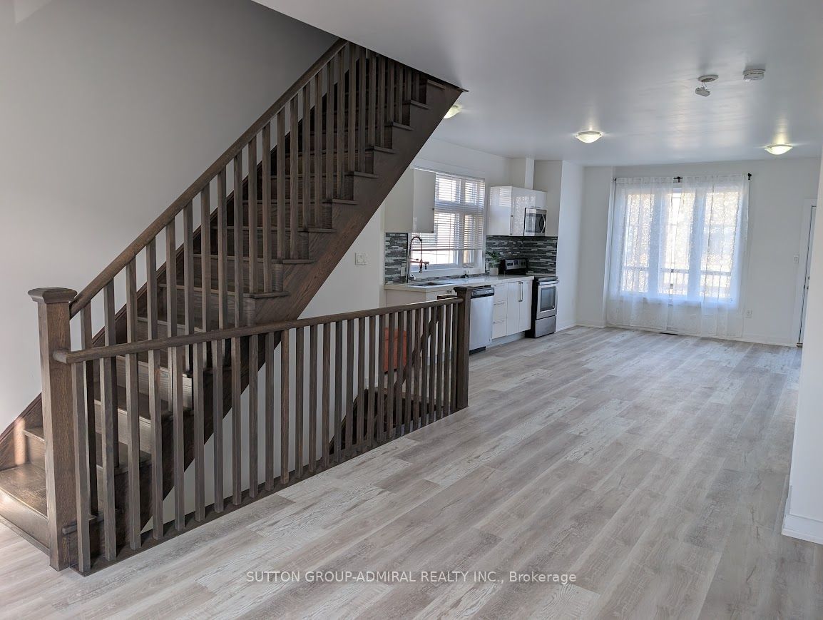 Unit 17 - 540 Essa Road, Barrie 4