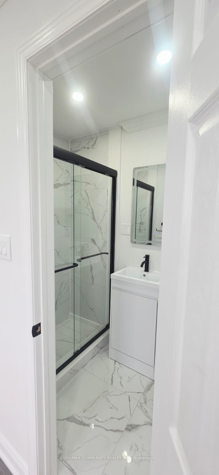 Unit Lower - 50 Rockman Crescent, Brampton 5