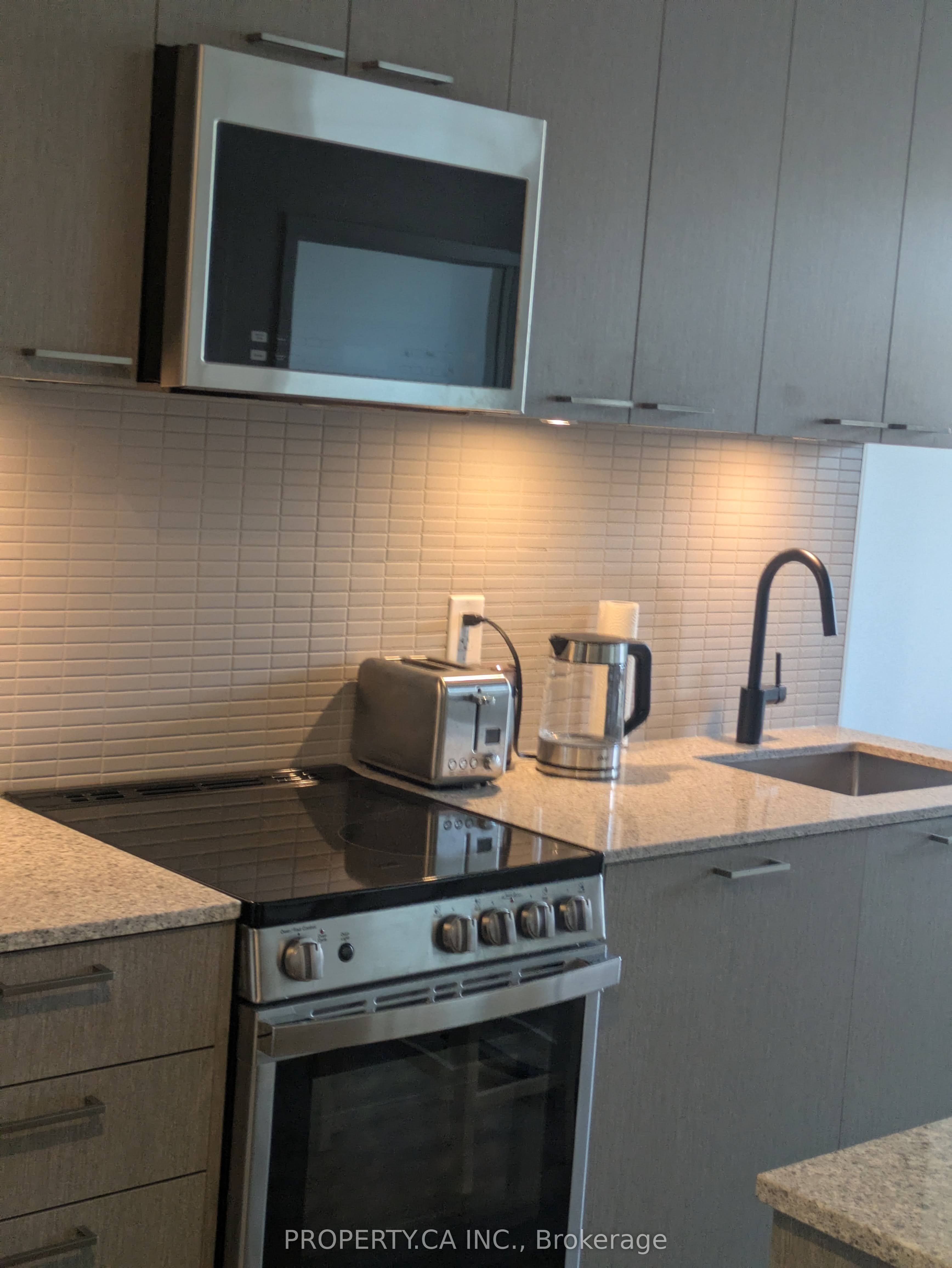 Unit 1005 - 1808 St Clair Avenue W, Toronto 2