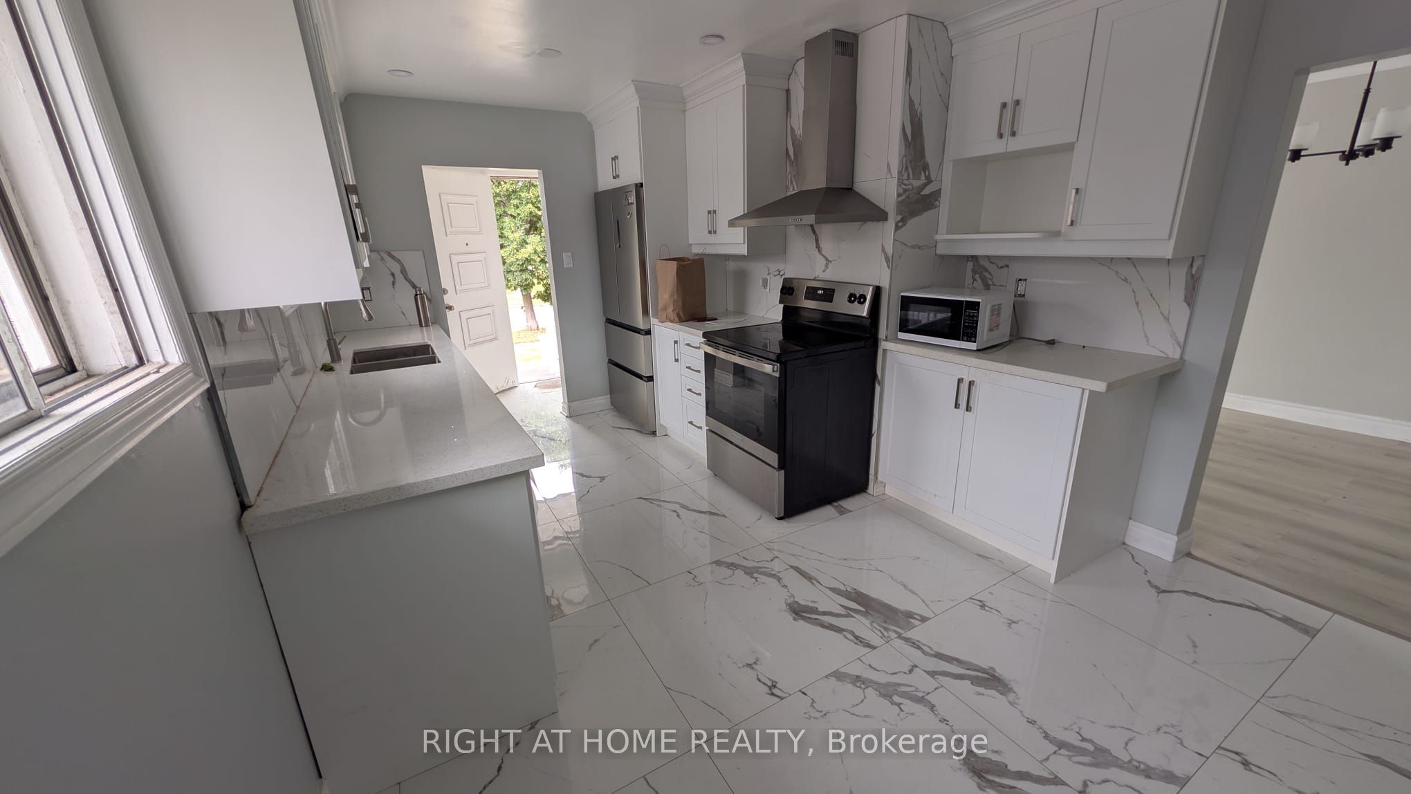 Unit Main - 68 Elnathan Crescent, North York 2