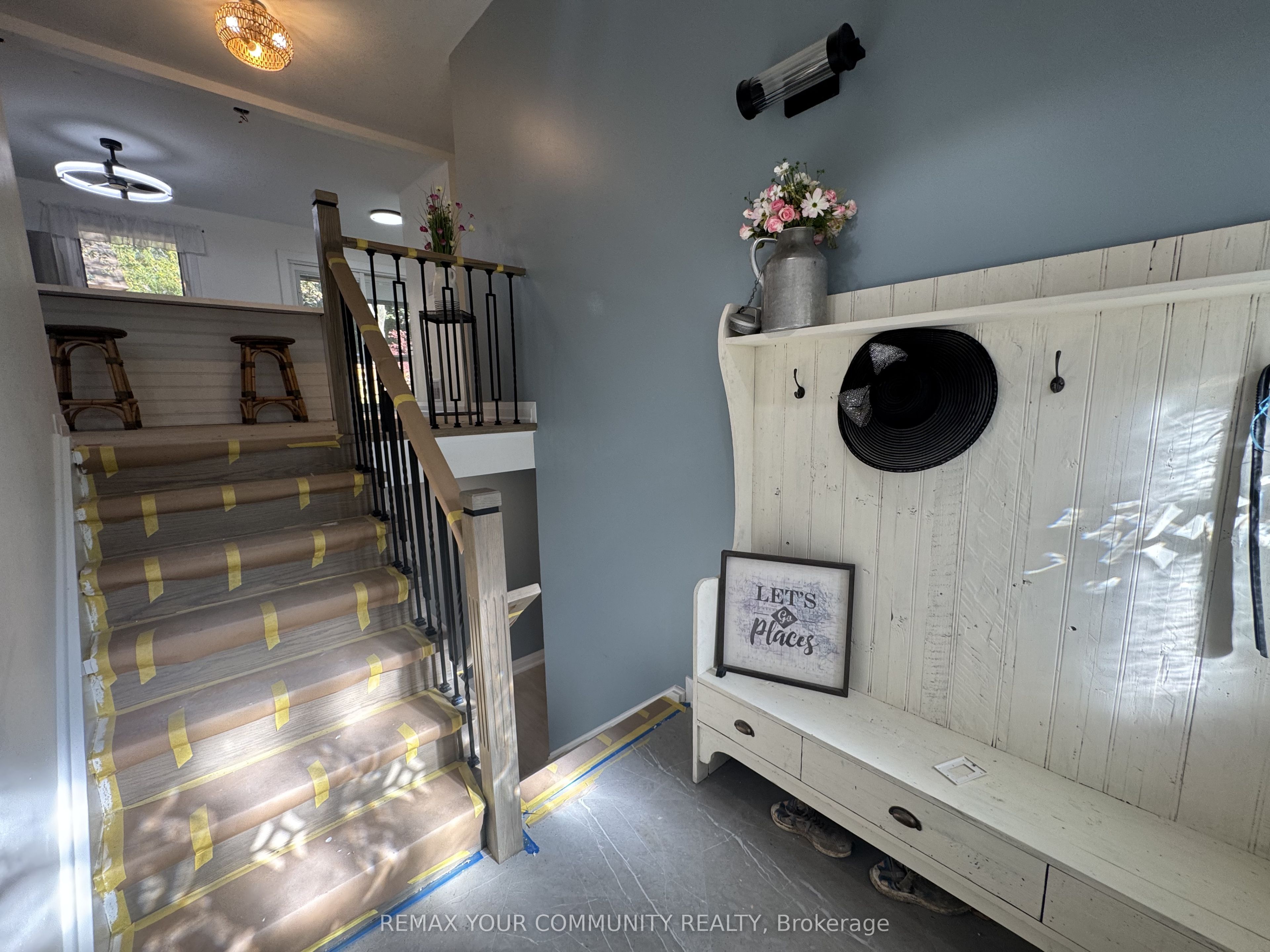 2063 Waters Edge Drive, Oakville 5