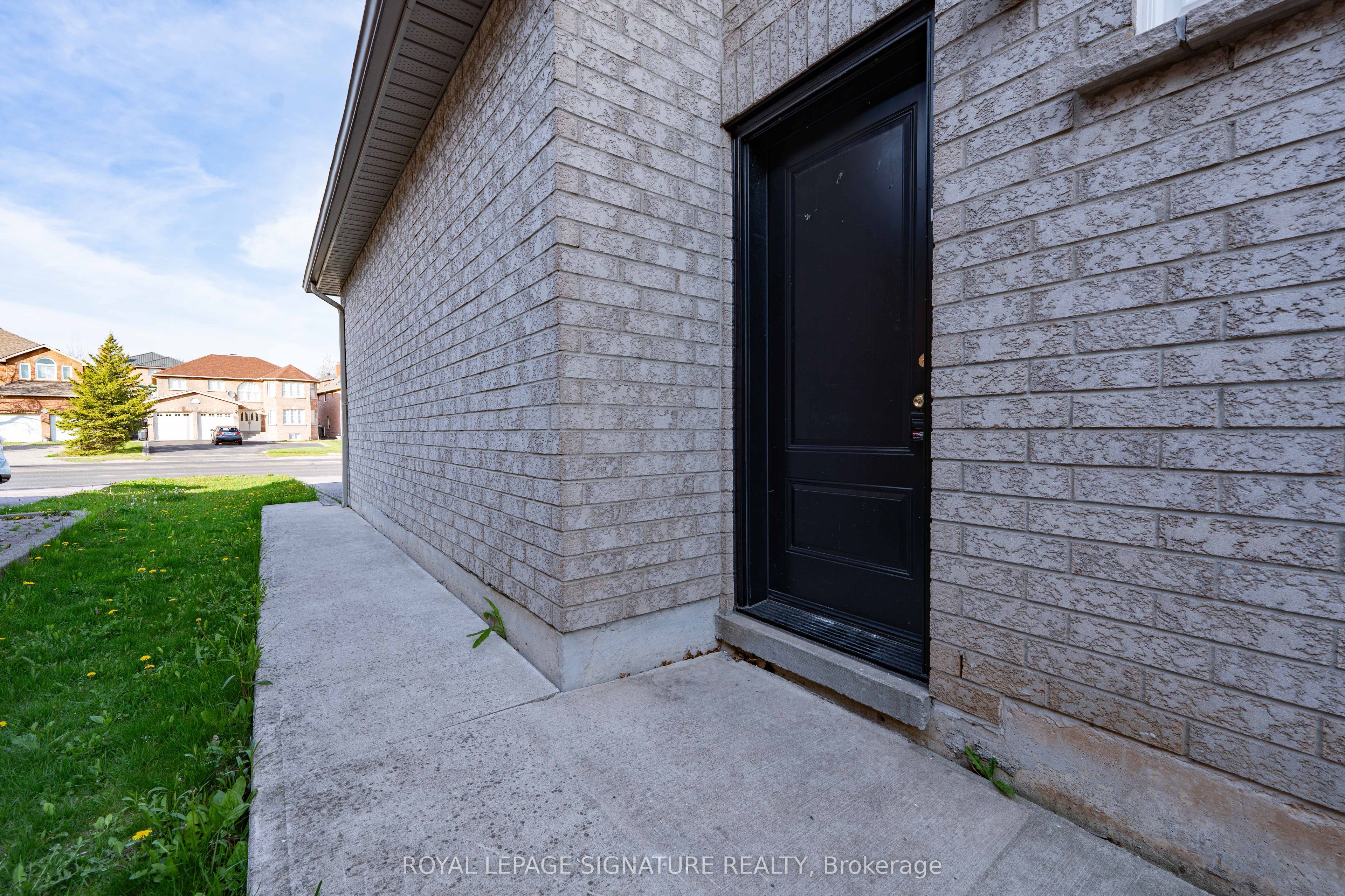 4742 Creditview Road, Mississauga 3