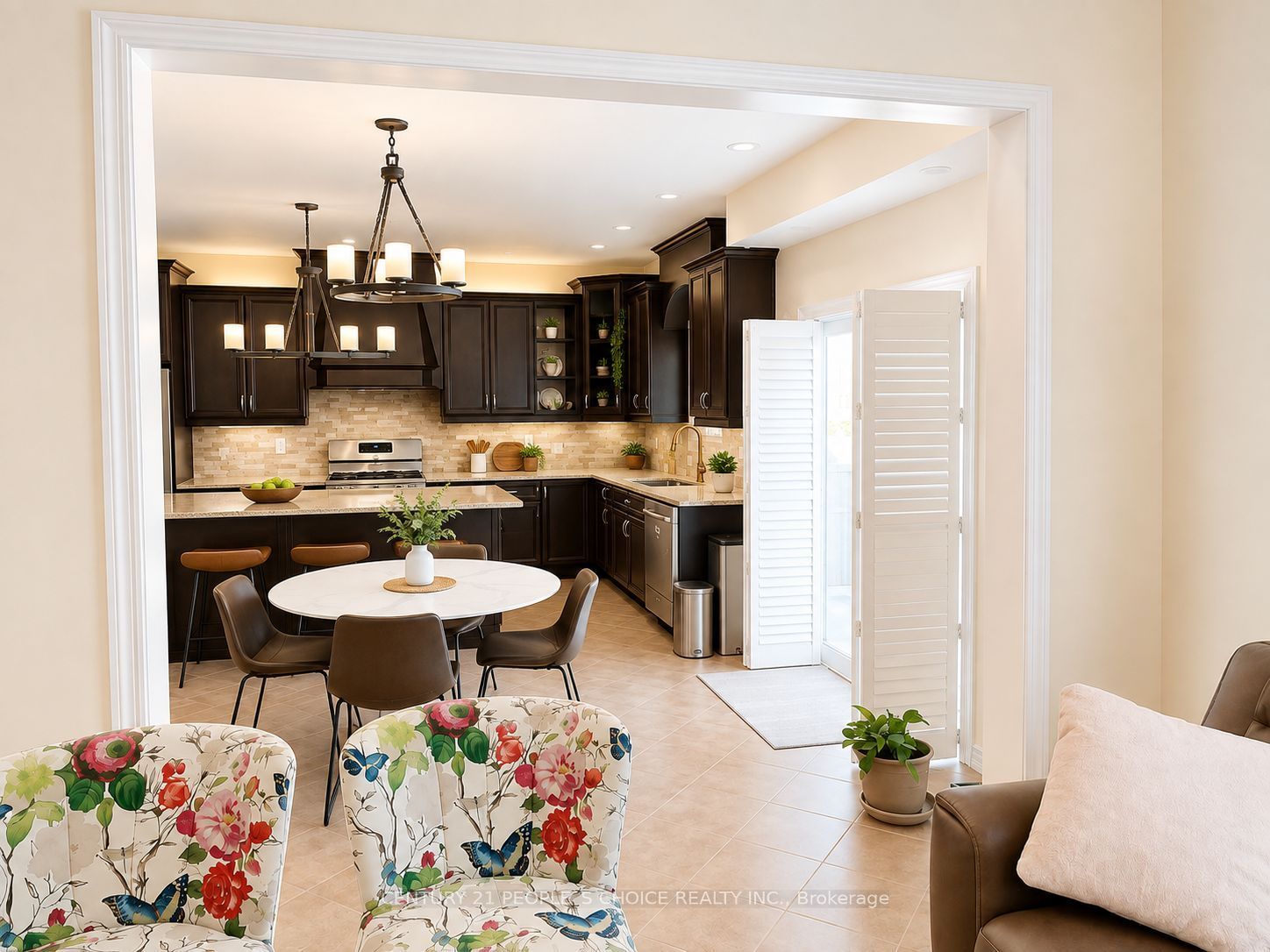 2486 Wasaga Drive, Oakville 4