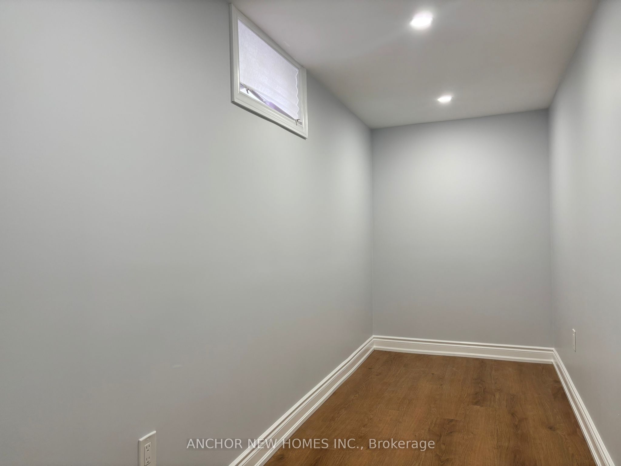 24 Fletcher Place, Etobicoke 4