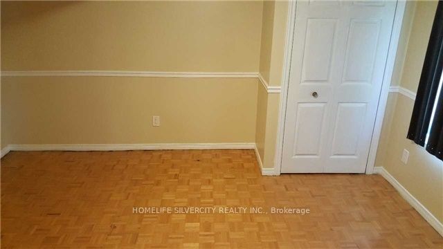 Unit 2 - 23 Claypine Trail, Brampton 4