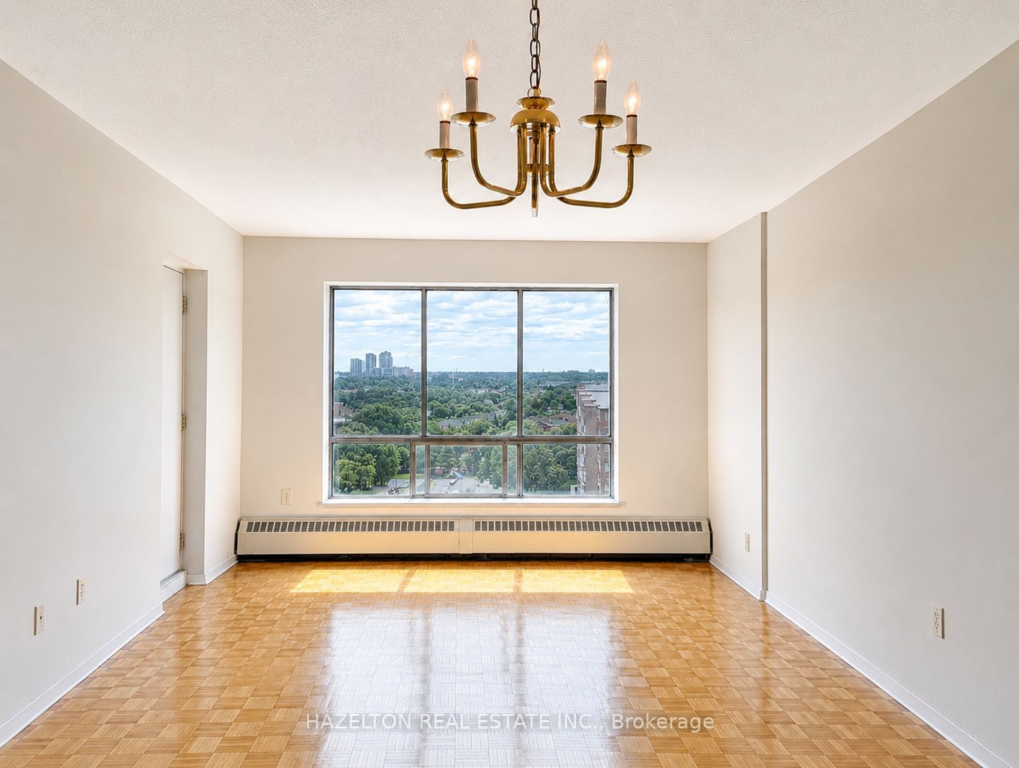 Unit 1002 - 1665 Bloor Street E, Mississauga 2