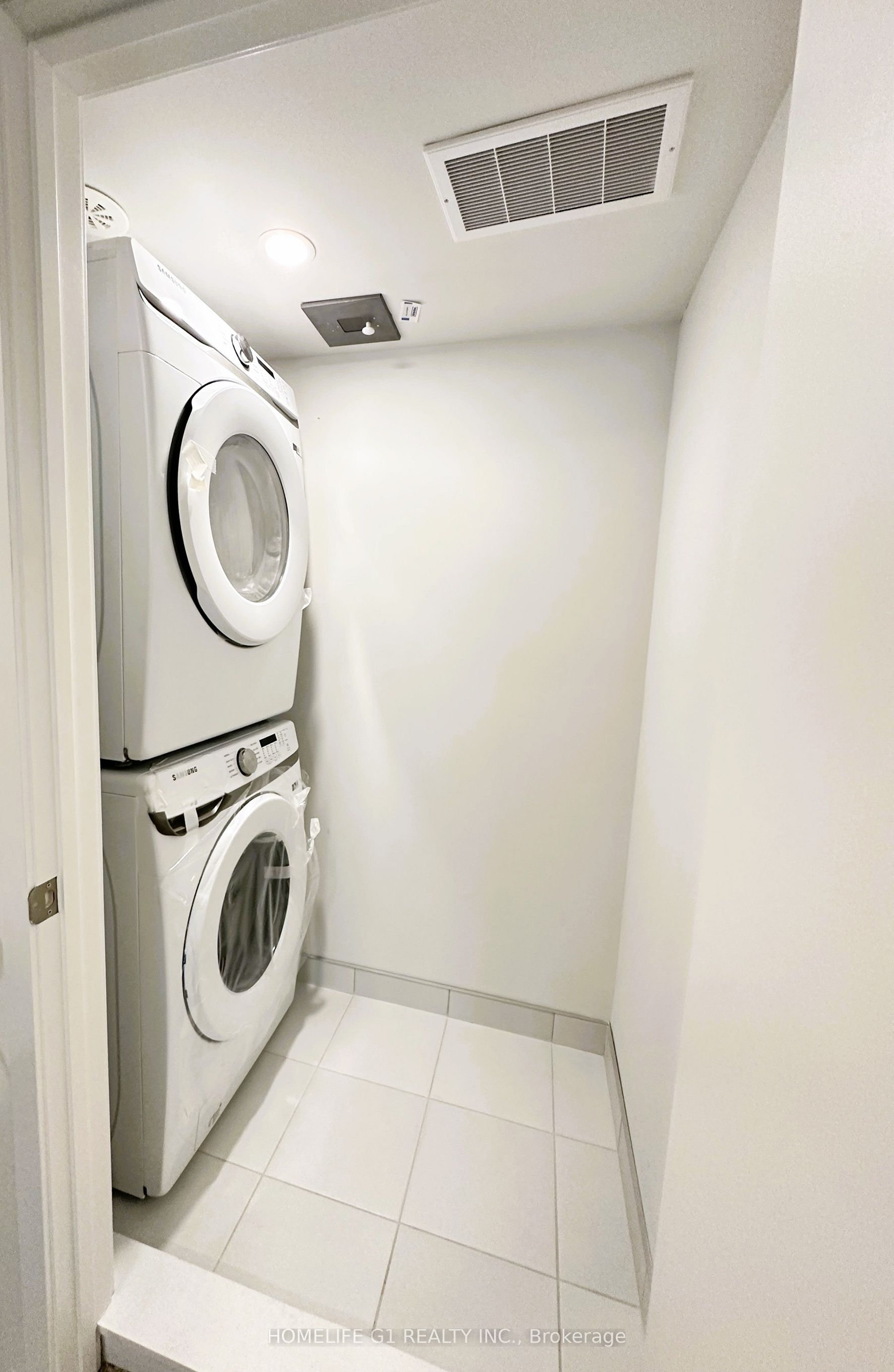 Unit 1 - 260 Twelfth Street, Etobicoke 5